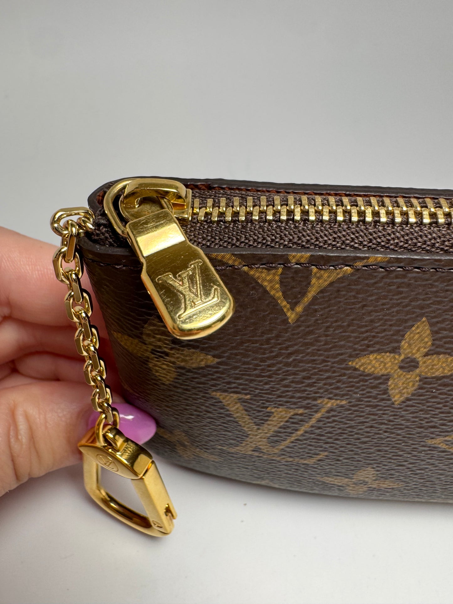 Louis Vuitton Key Pouch SMALL SIZE (Newer Size) Monogram