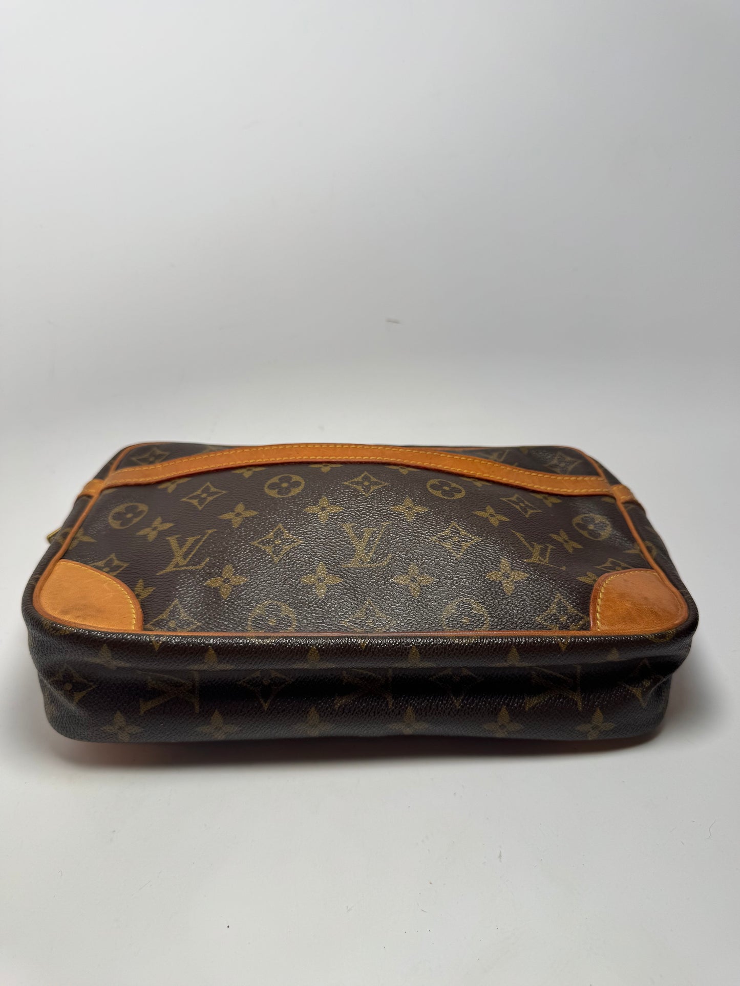 Louis Vuitton Compiegne 28 Monogram Travel Pouch