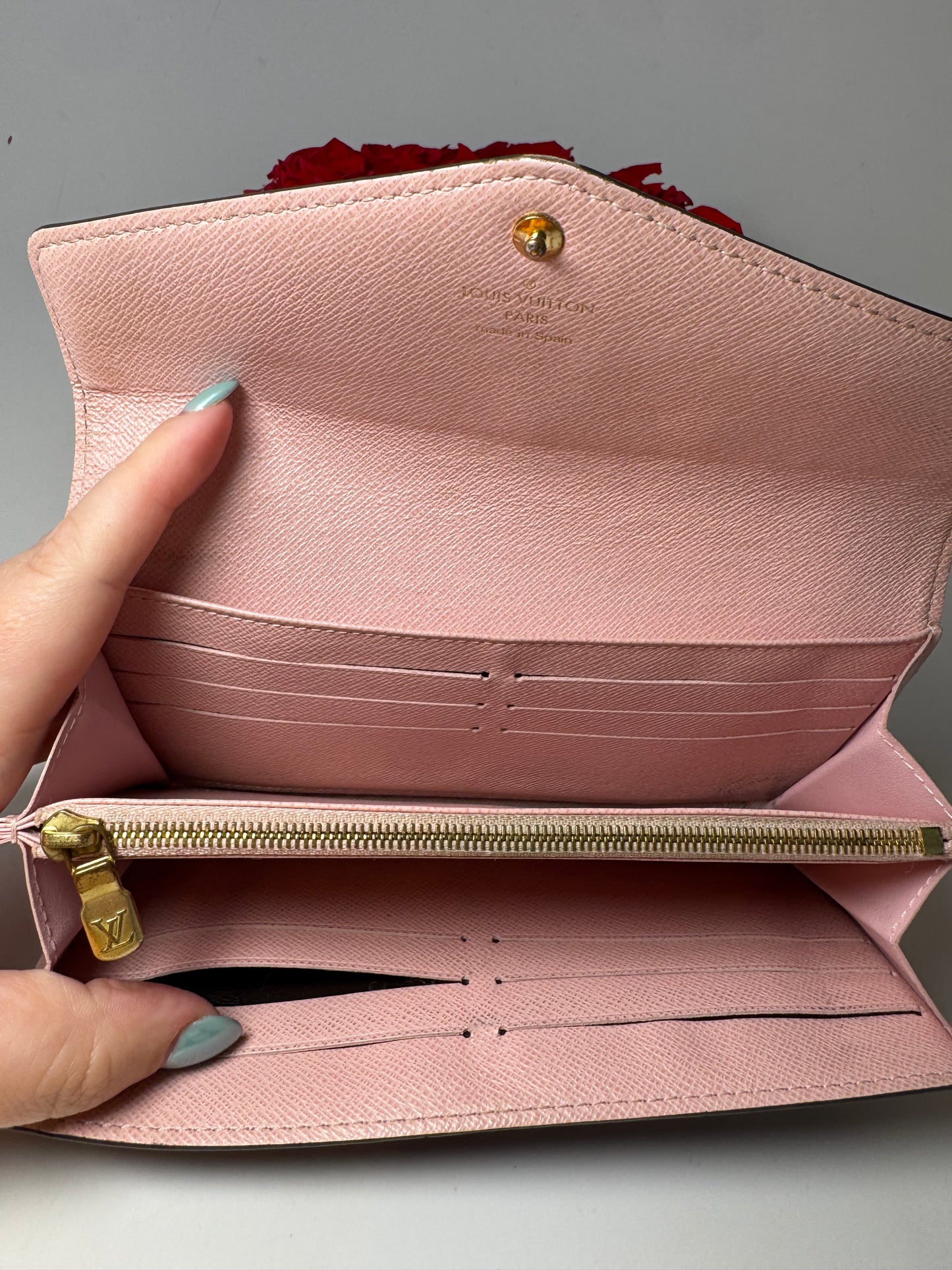 Louis Vuitton Damier Ebene Sarah Wallet w/Ballerine Pink Interior