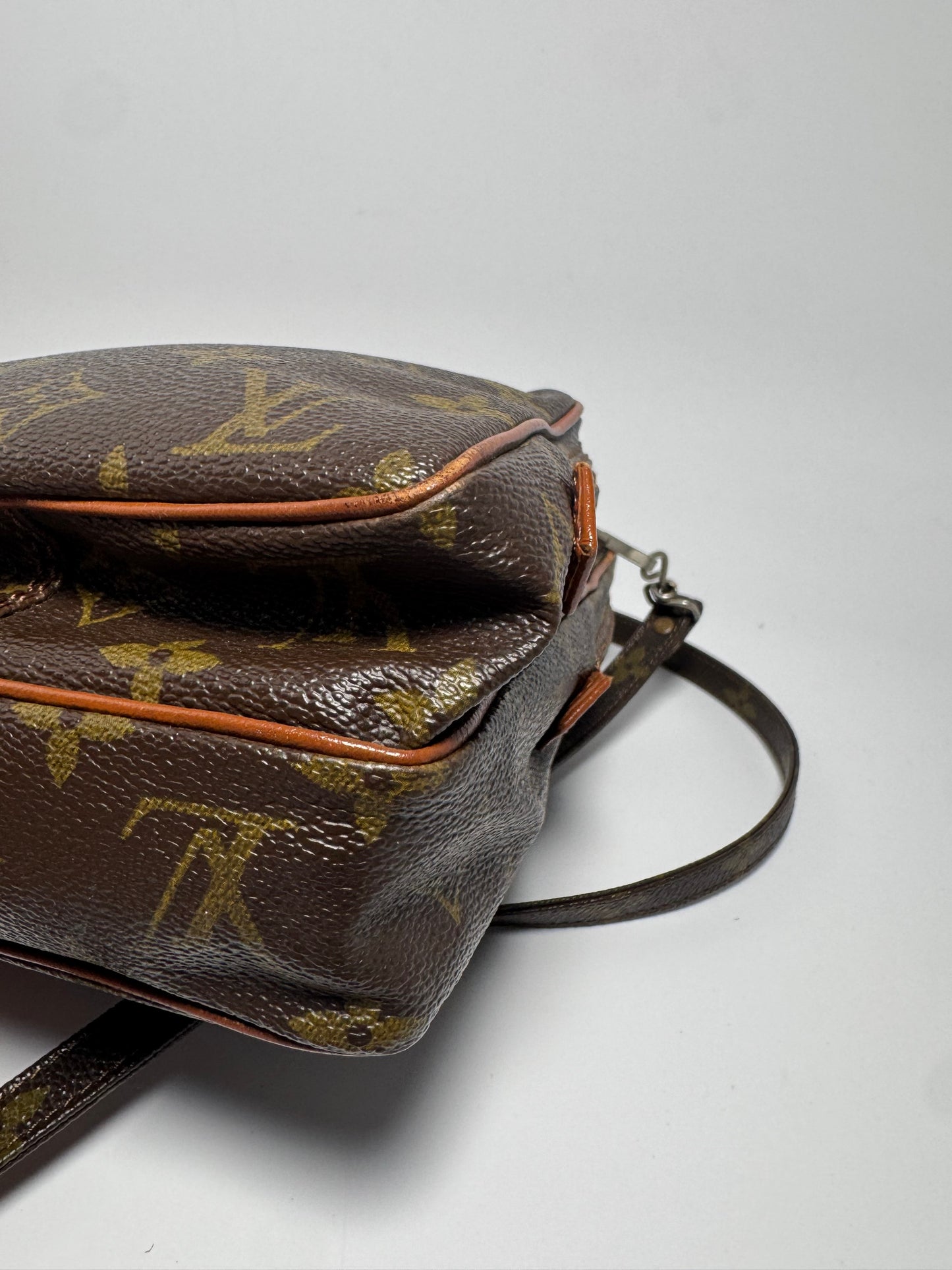 Louis Vuitton Vintage Amazon Monogram Crossbody (Pre Date Code) | Luxury Bags