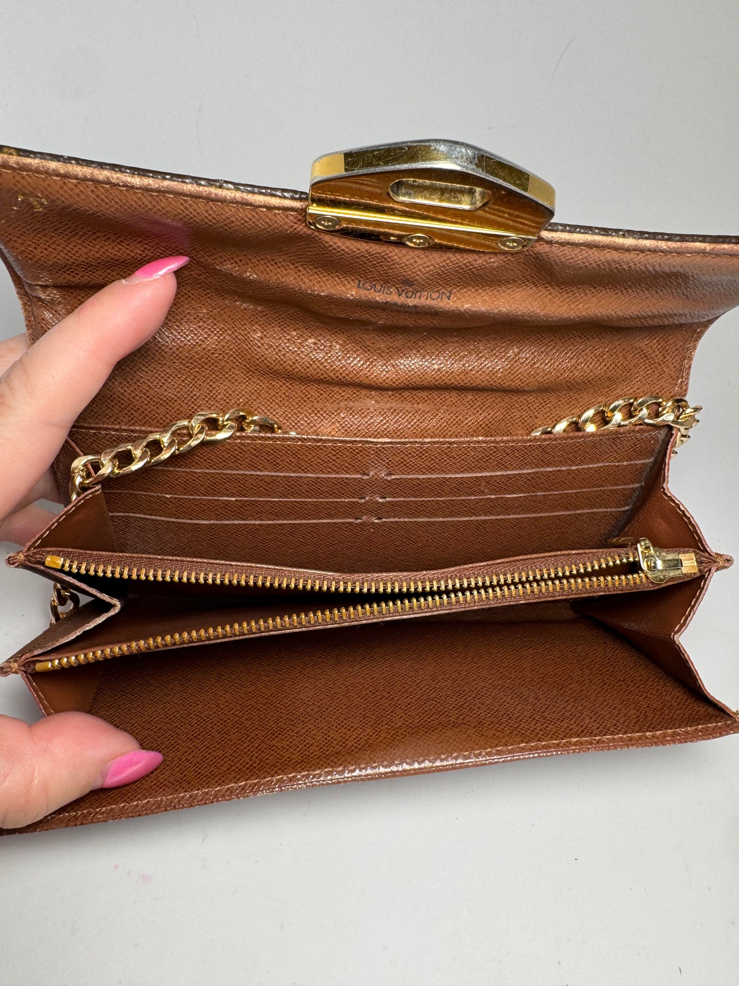 Louis Vuitton Limited Edition Etiole Sarah Wallet on Chain Monogram, Made in France 24th week of 2011