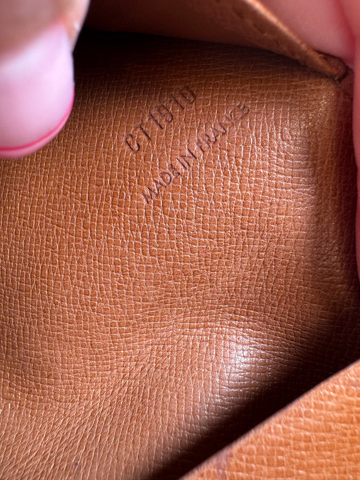 Louis Vuitton Monogram Portes Cartes Wallet / Passport Cover