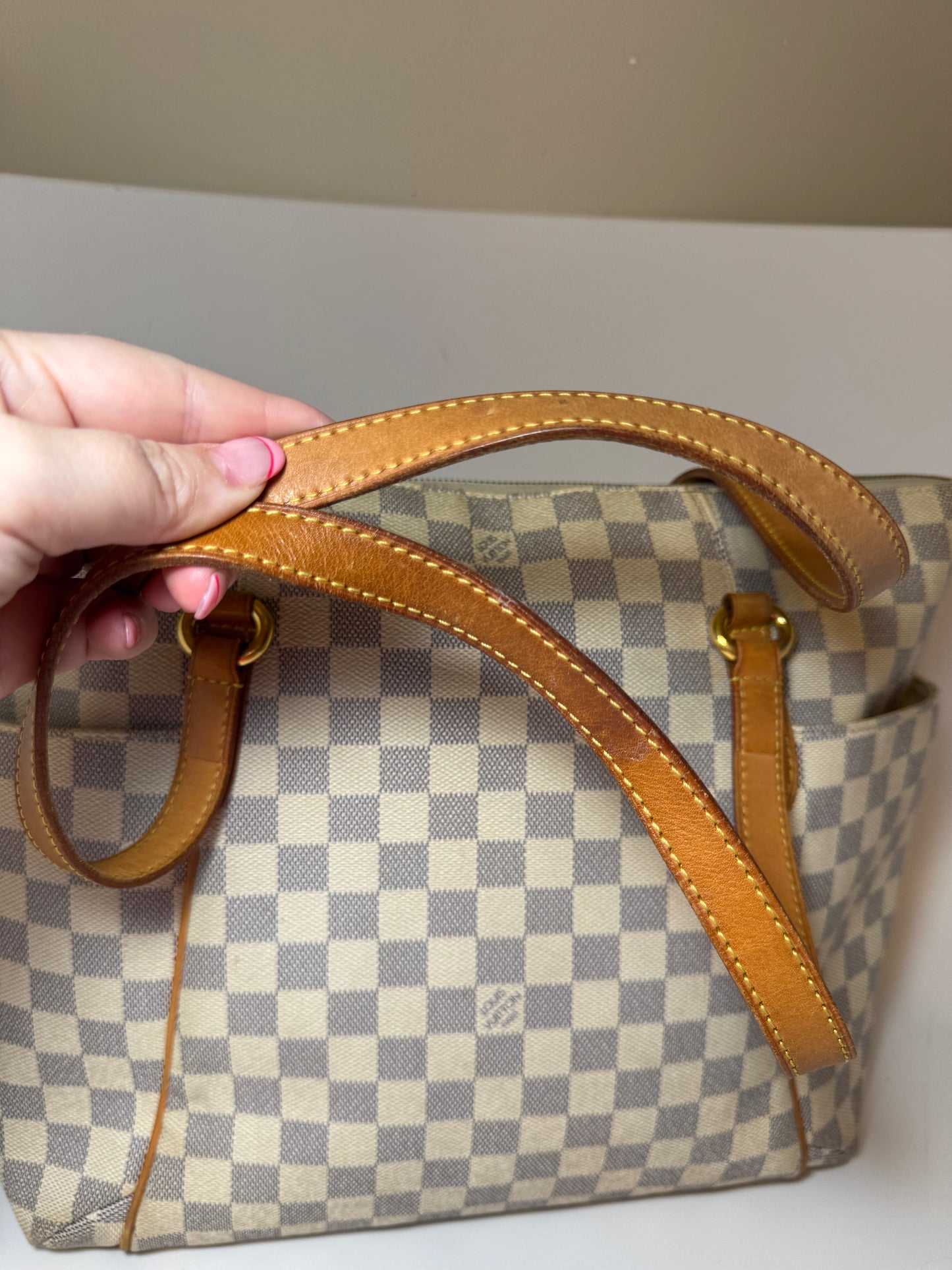 Louis Vuitton Totally MM in Damier Azur Tote Shoulder Bag