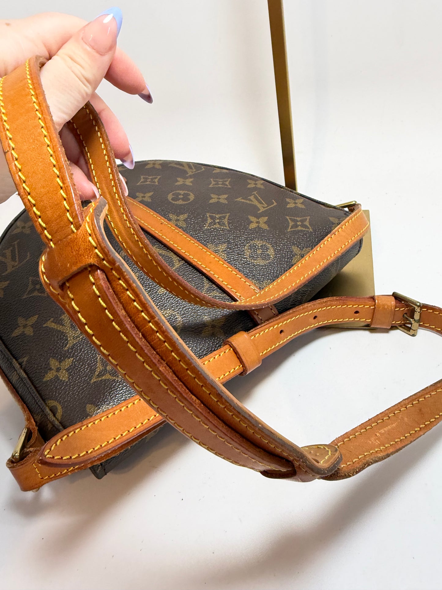 Louis Vuitton Chantilly MM Monogram crossbody