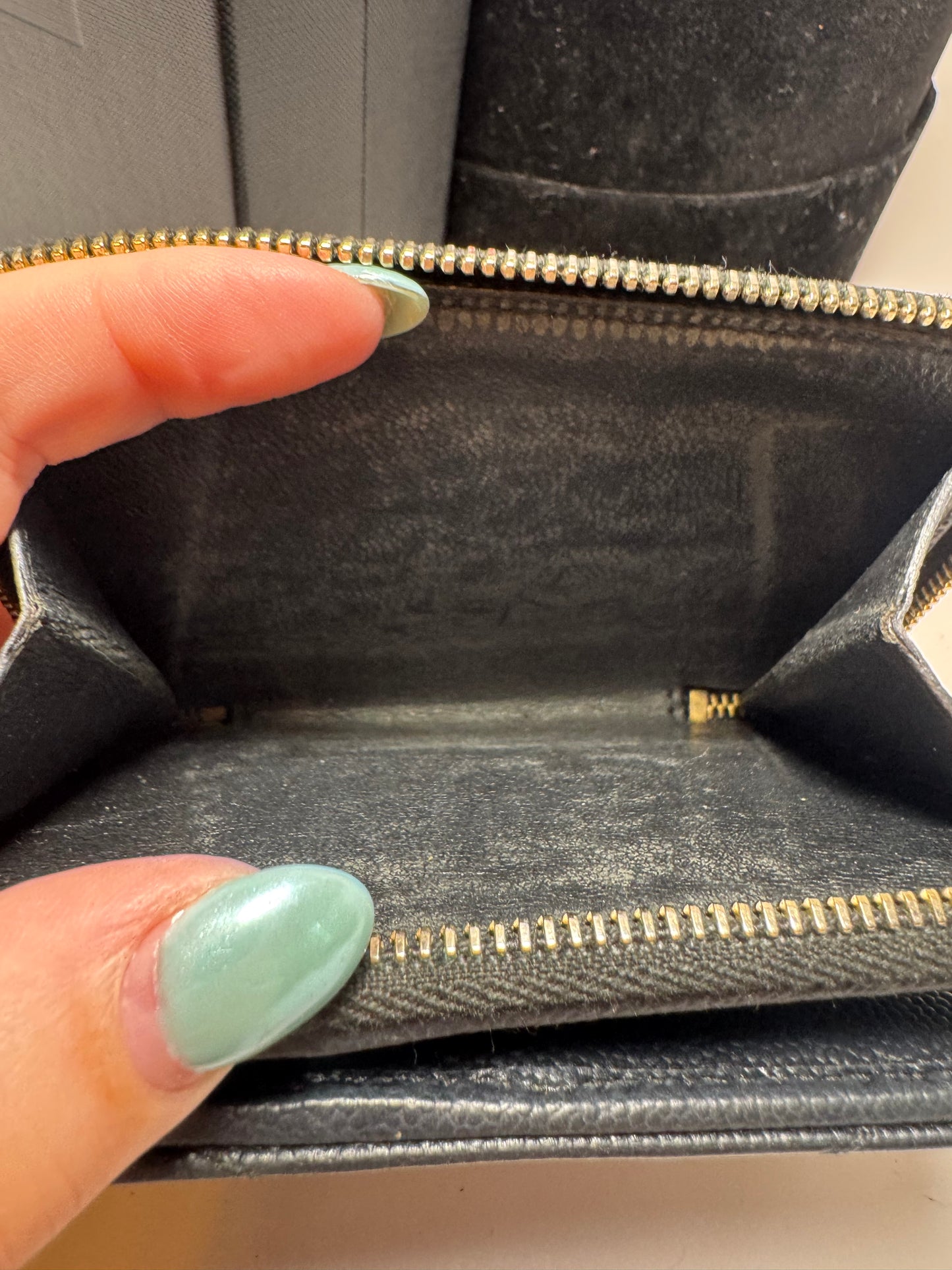 Saint Laurent Bifold Cassandra Wallet Caviar Leather