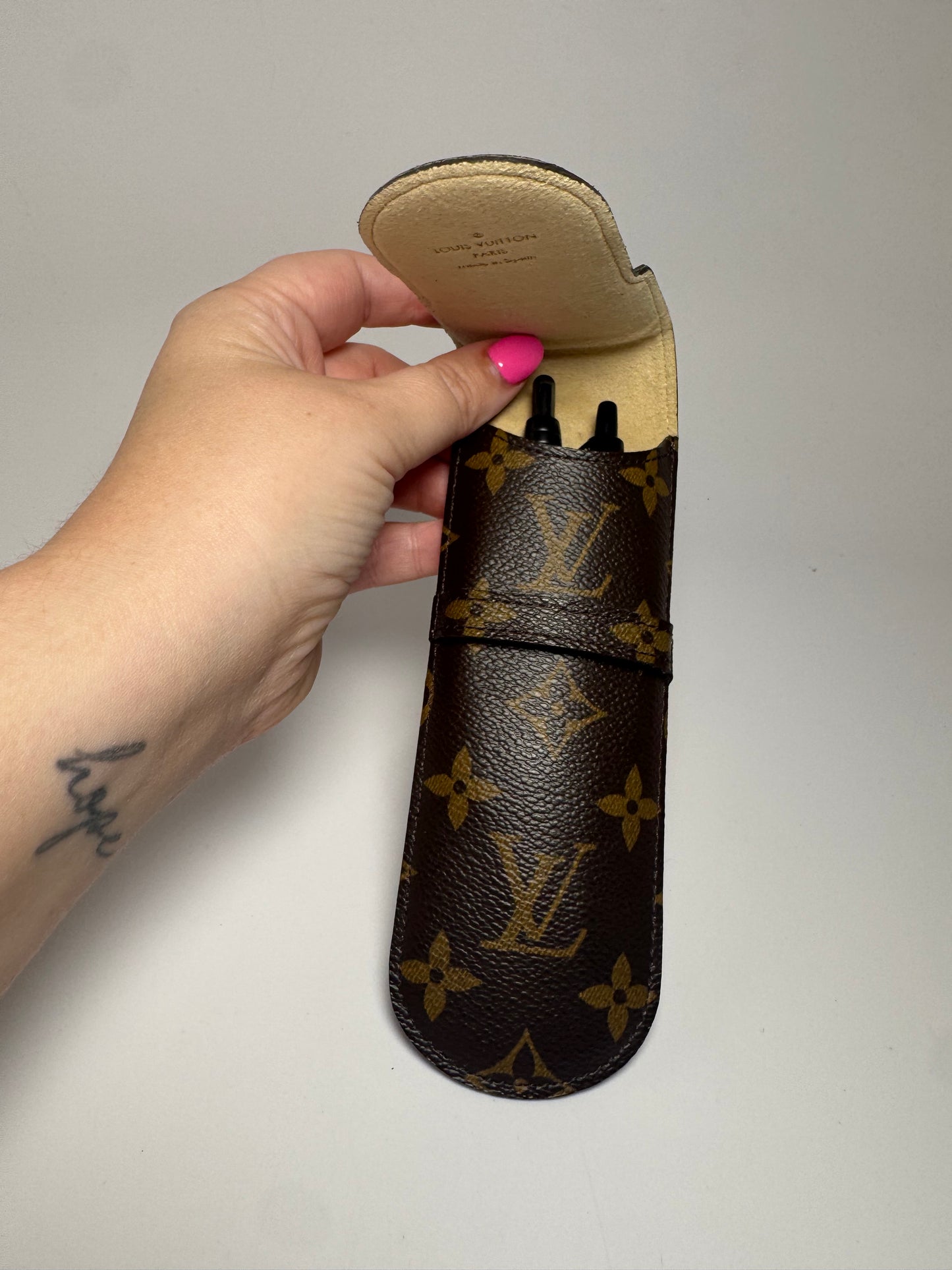 Louis Vuitton Monogram Étui Stylo Pen/Pencil Case