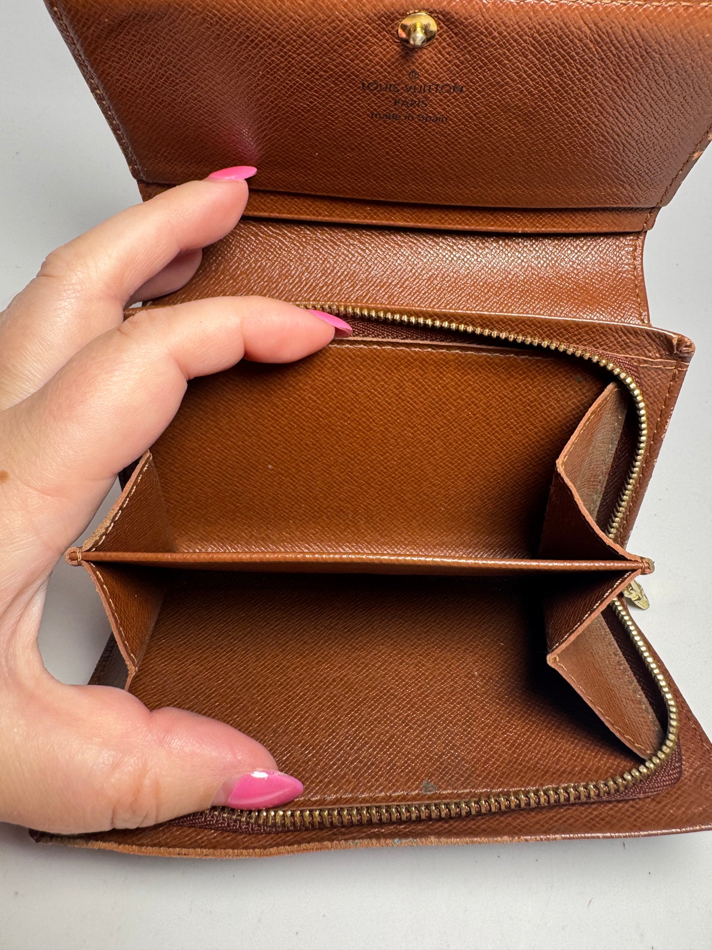 Louis Vuitton Porte Monnaie Tresor Monogram Compact Wallet