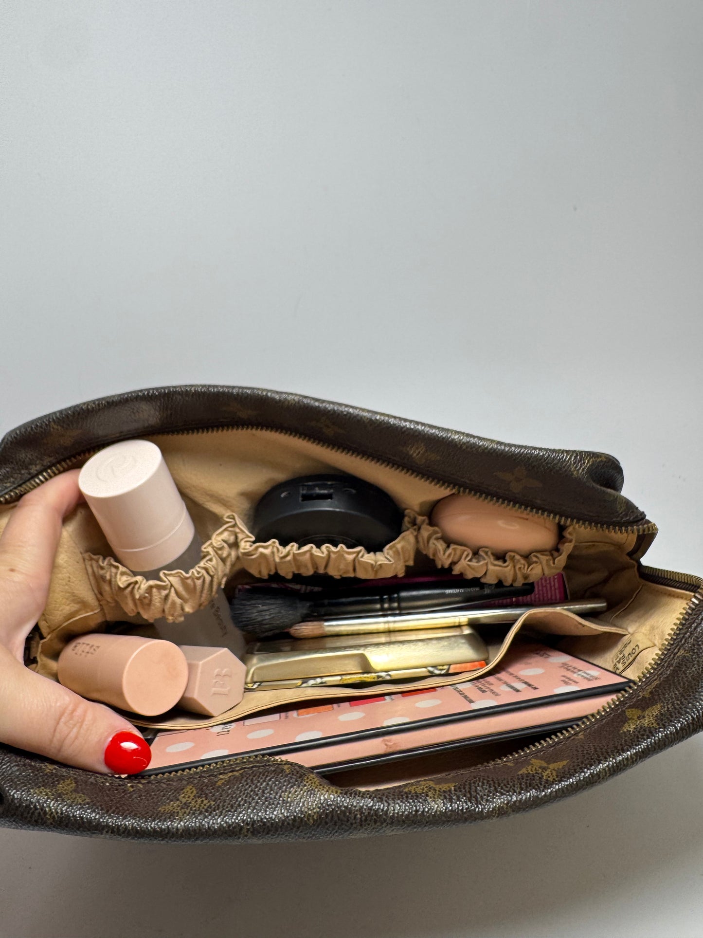 Louis Vuitton Trousse 28 Toiletry Bag Monogram