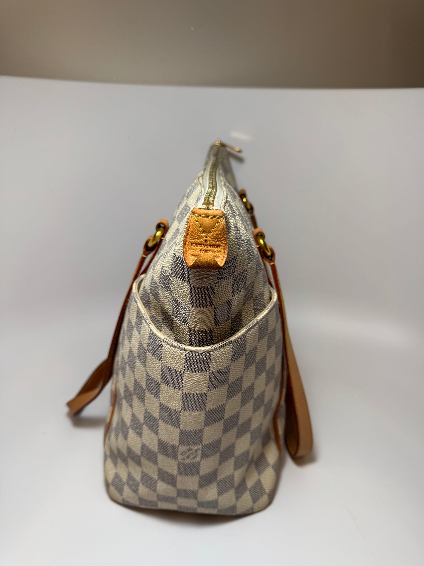 Louis Vuitton Totally MM in Damier Azur Tote Shoulder Bag