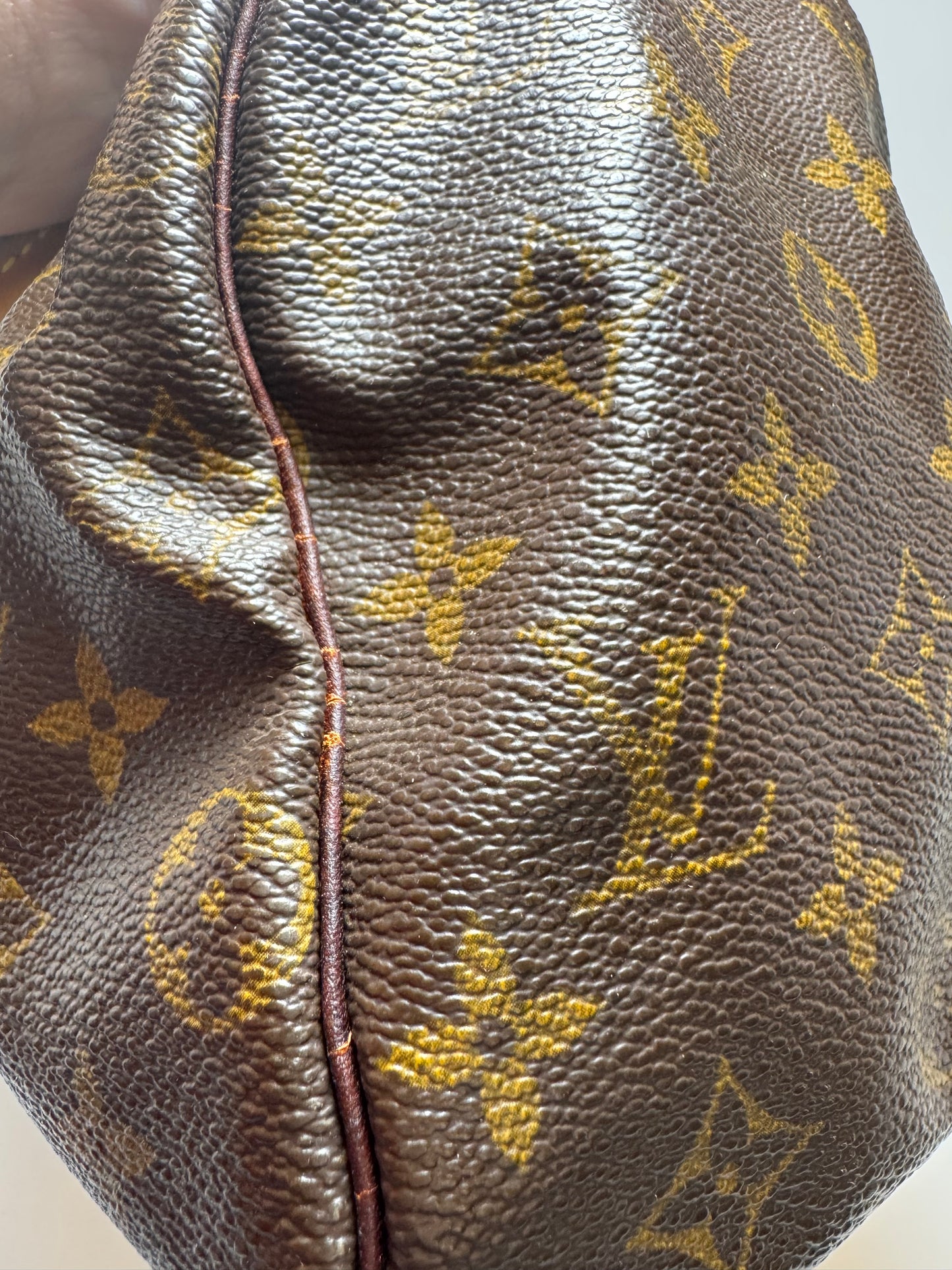 Louis Vuitton Vintage Speedy 25 Monogram Canvas Bag - Made in France (1999)