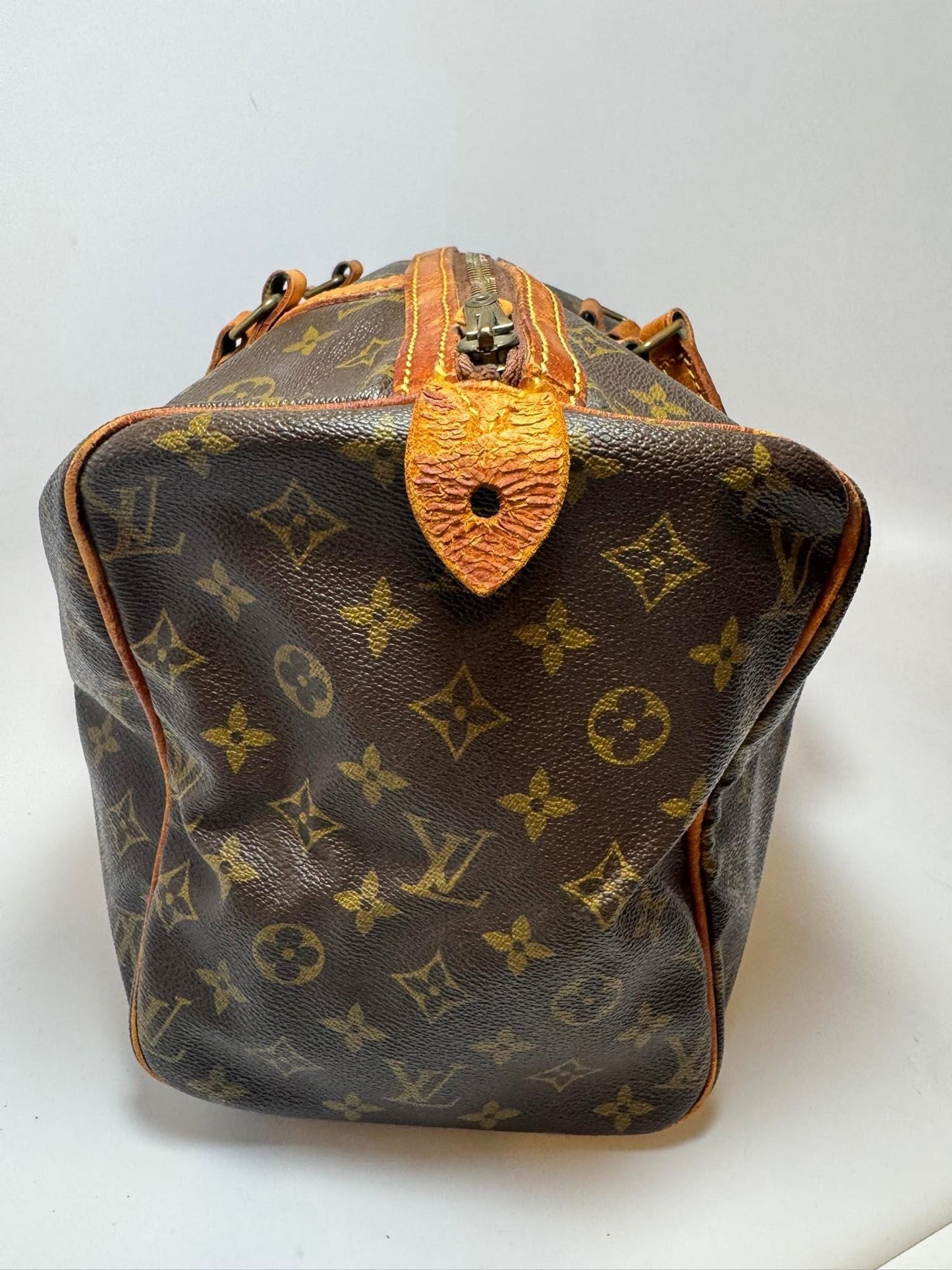 Louis Vuitton Sac souple 35 Monogram Satchel Vintage Pre Date Code