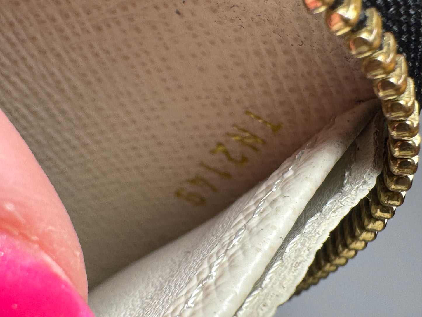 Louis Vuitton Monogram Giant Jungle Zippy Coin Purse Ivory Zebra Print