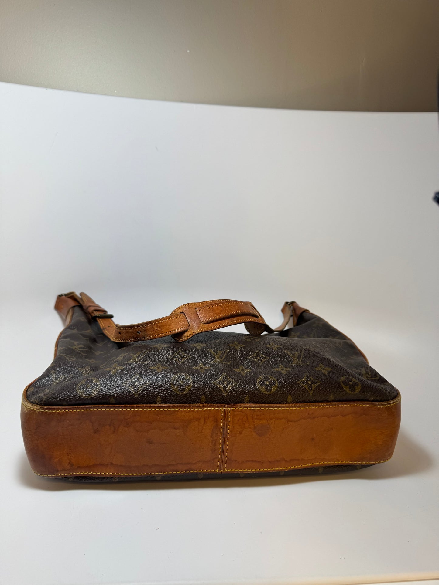 Louis Vuitton Vintage Boulogne 35 Monogram Shoulder Bag – 1989