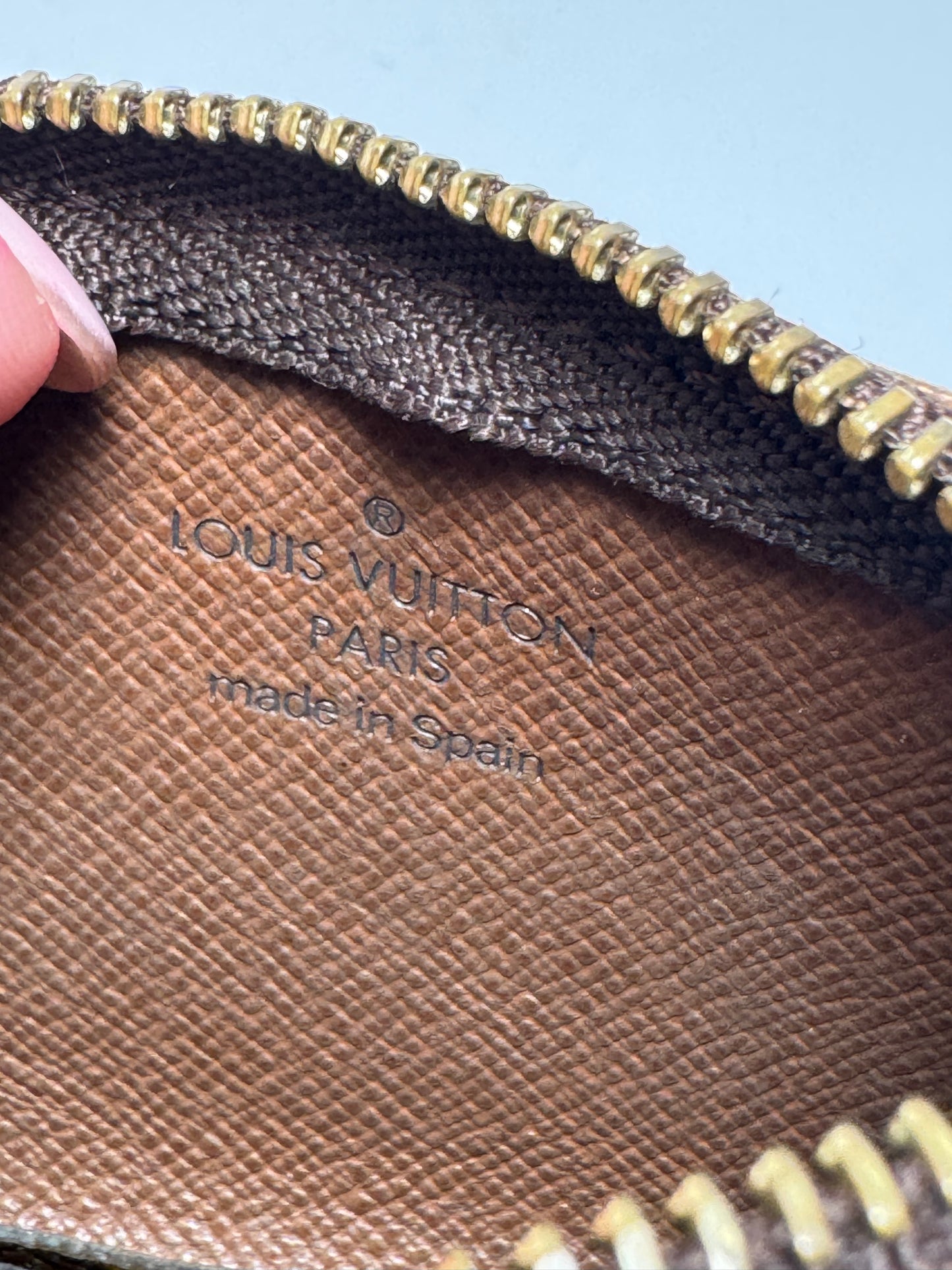 Louis Vuitton Key Cles Key Pouch Monogram Card Case | Made in Spain