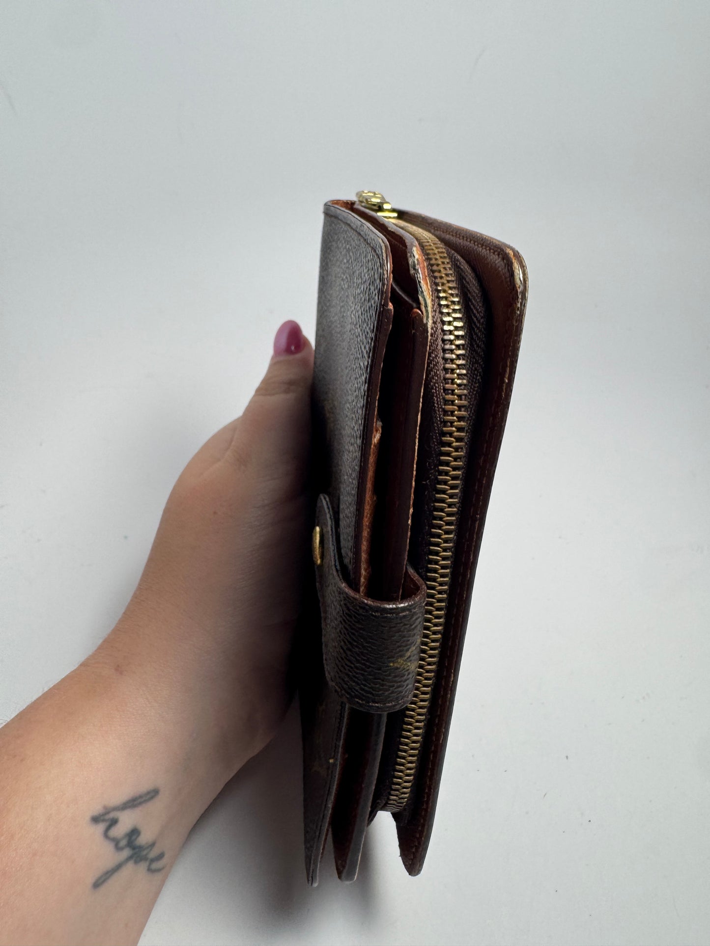 Louis Vuitton Passport Porte Papier Wallet/Passport Holder Made in France October 2006