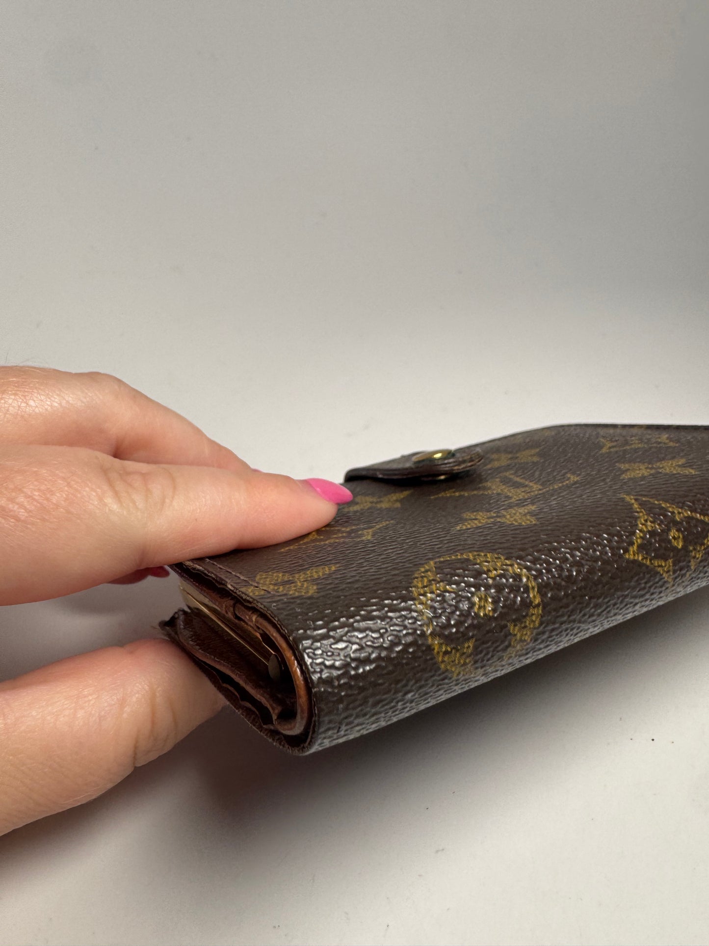 Louis Vuitton Monogram Kiss Lock Wallet French Purse