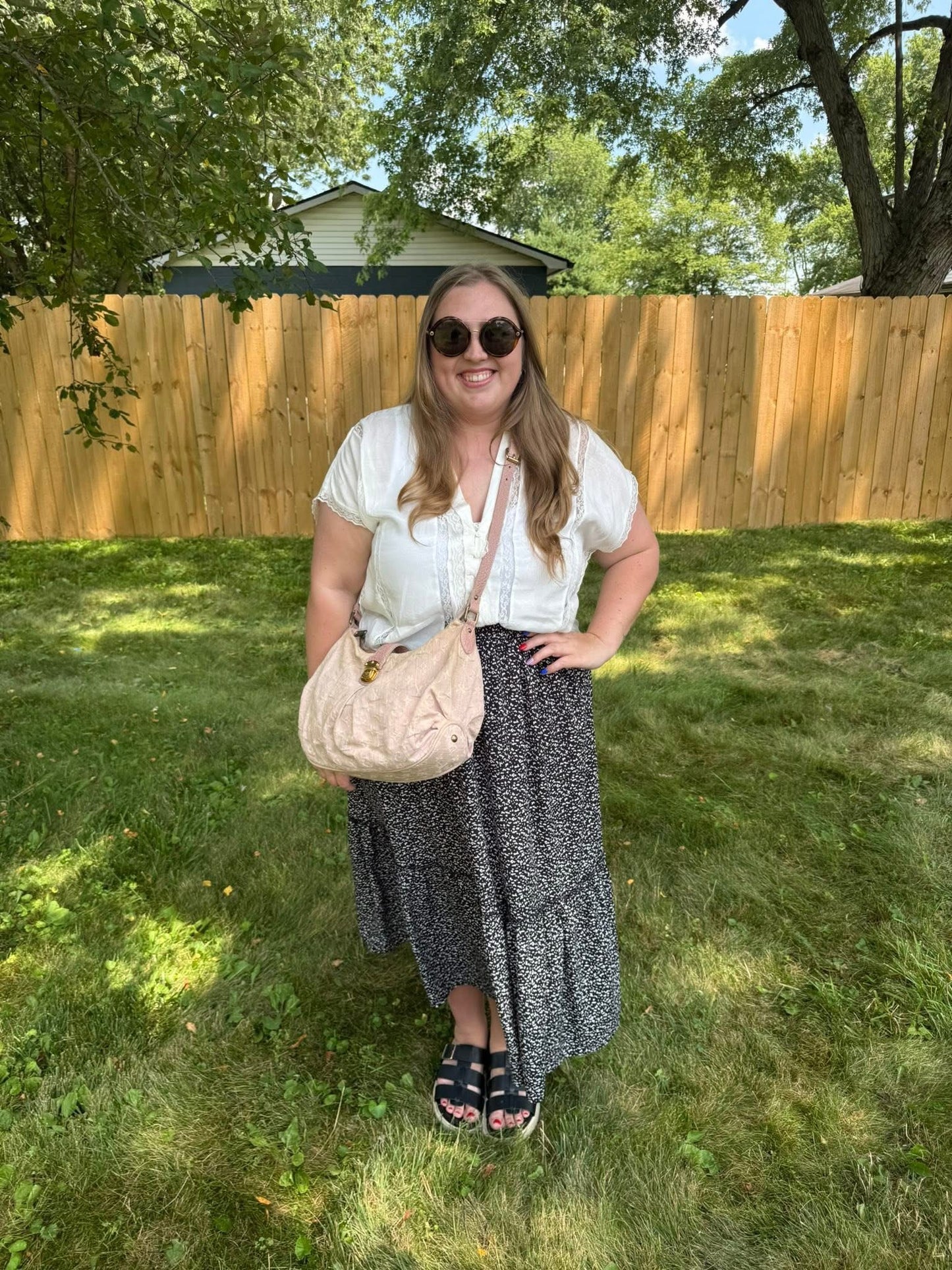 Louis Vuitton Rose Denim Monogram Slightly Shoulder Bag/Crossbody