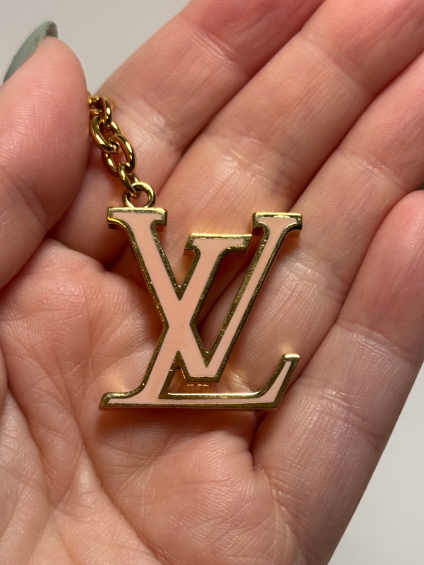 Louis Vuitton Fleur de Monogram Spring Street Bag Charm – Monogram, Pink & Gold
