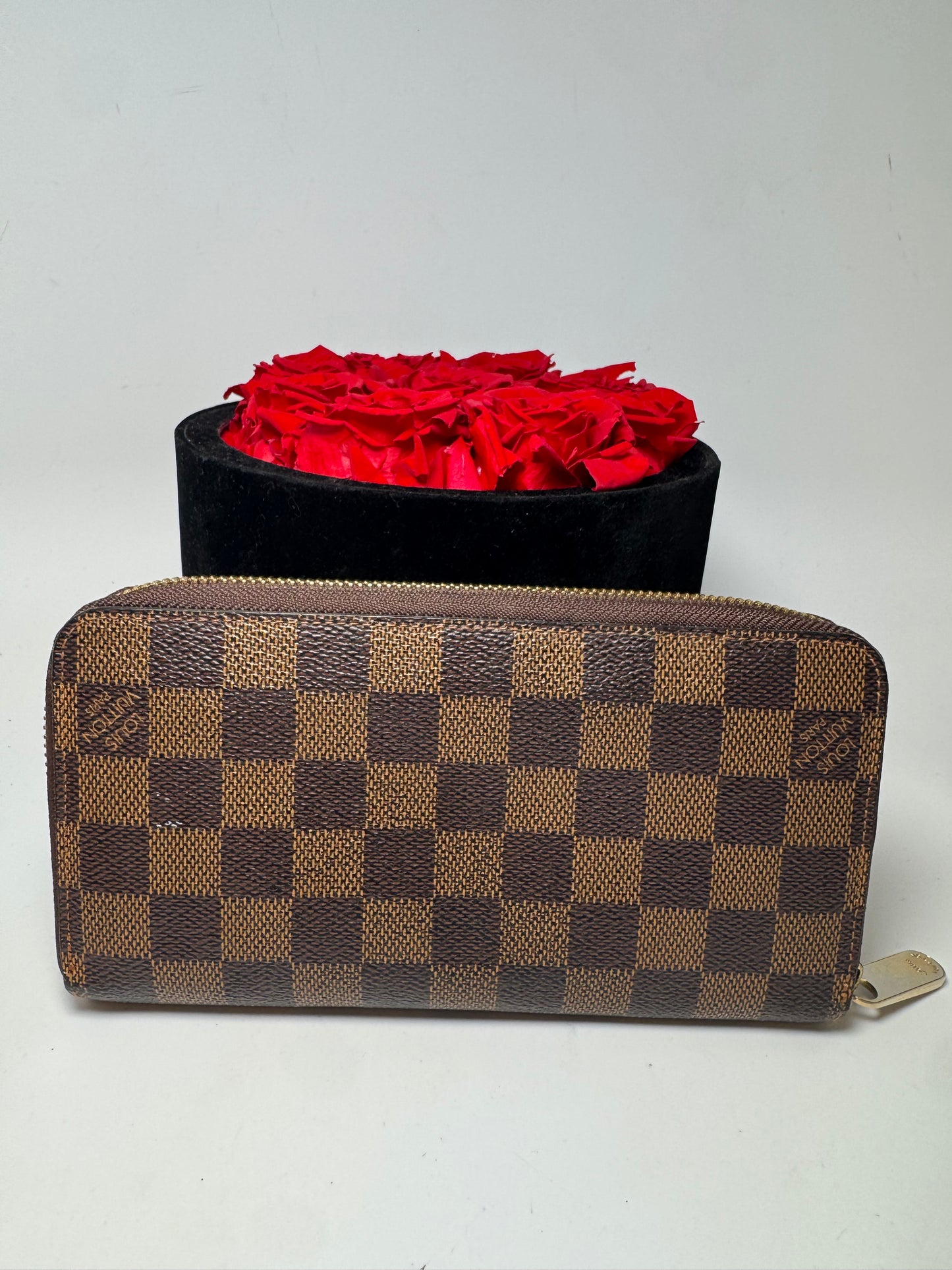 Louis Vuitton Damier Ebene Zippy Wallet