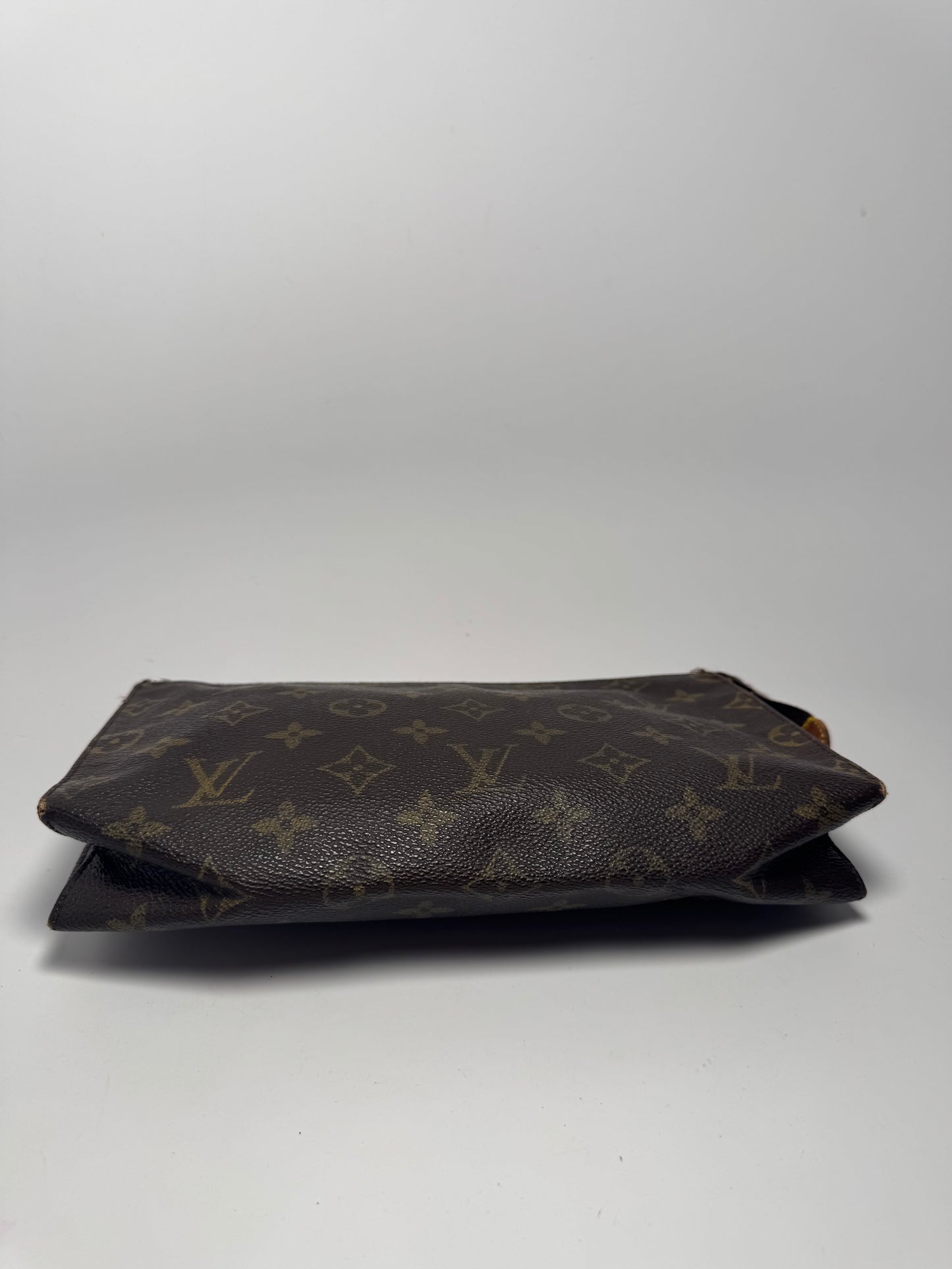 Louis Vuitton Vintage Toilette/Toiletry Pouch 20 Monogram Made in France *Rare*