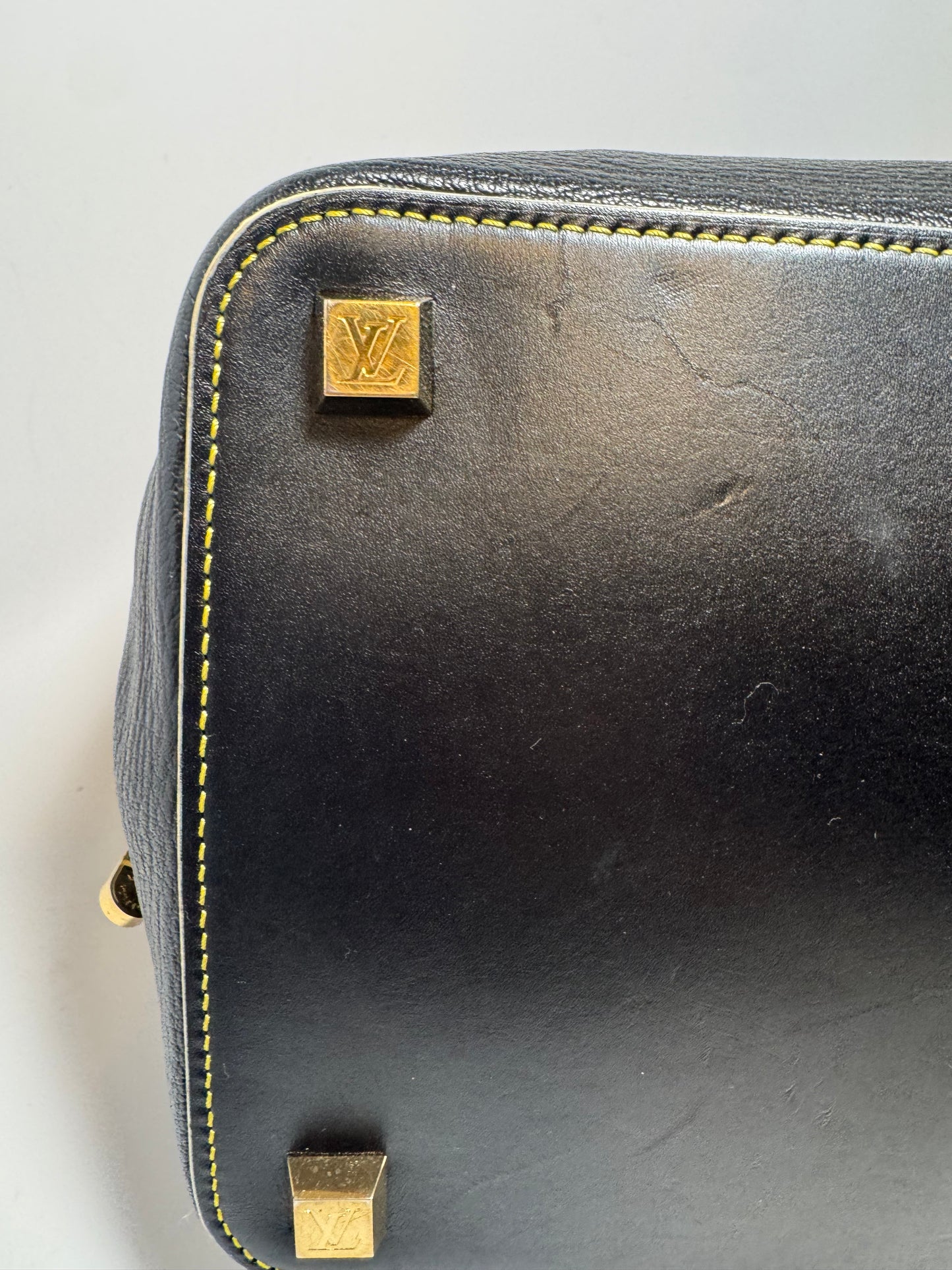 Louis Vuitton Suhali L'Ingenieux GM Black Leather Satchel Made in Italy