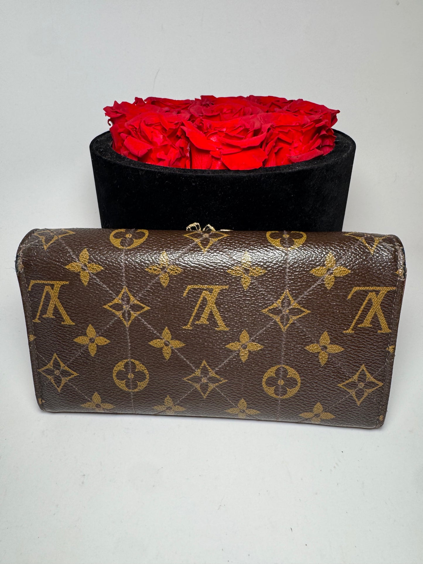 Louis Vuitton Limited Edition Etiole Sarah Wallet on Chain Monogram, Made in France 24th week of 2011