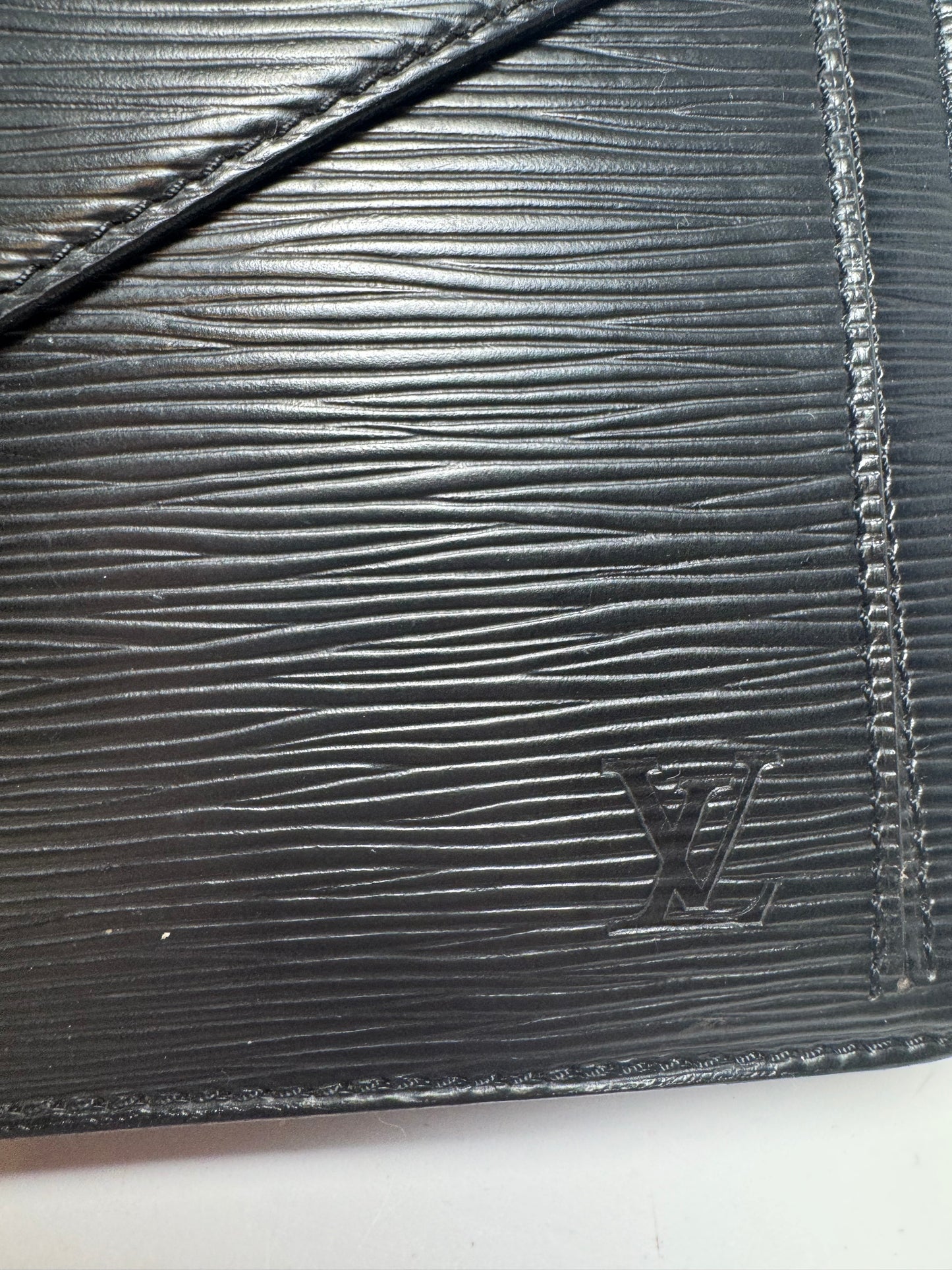 Louis Vuitton Black Epi Serie Draggone Clutch Bag