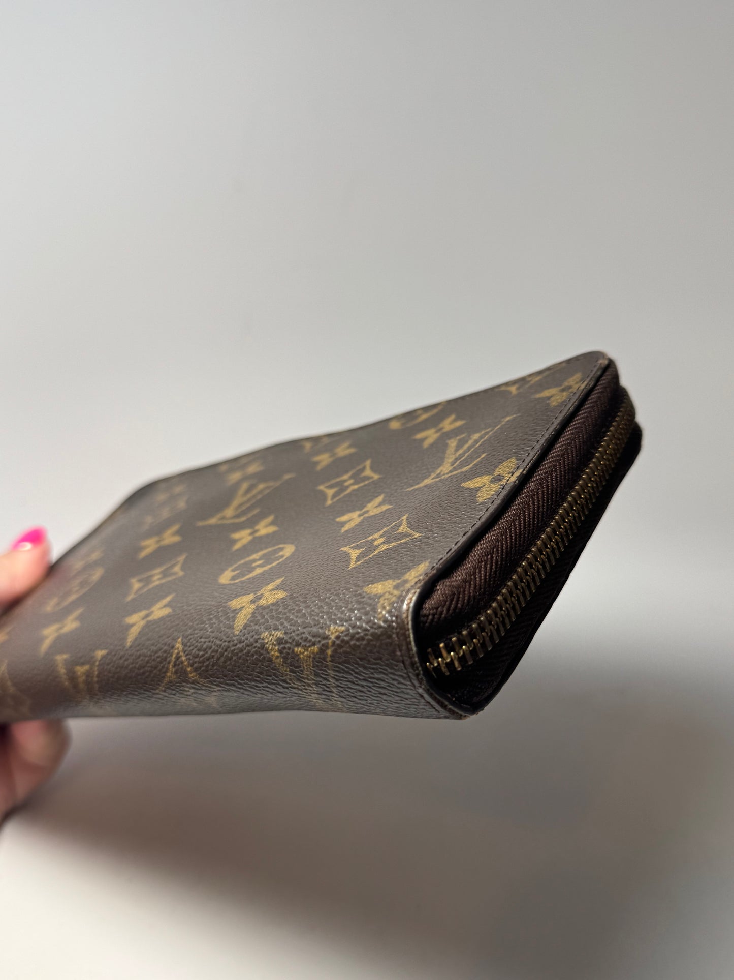 Louis Vuitton Monogram XL Zippy Organzier Wallet