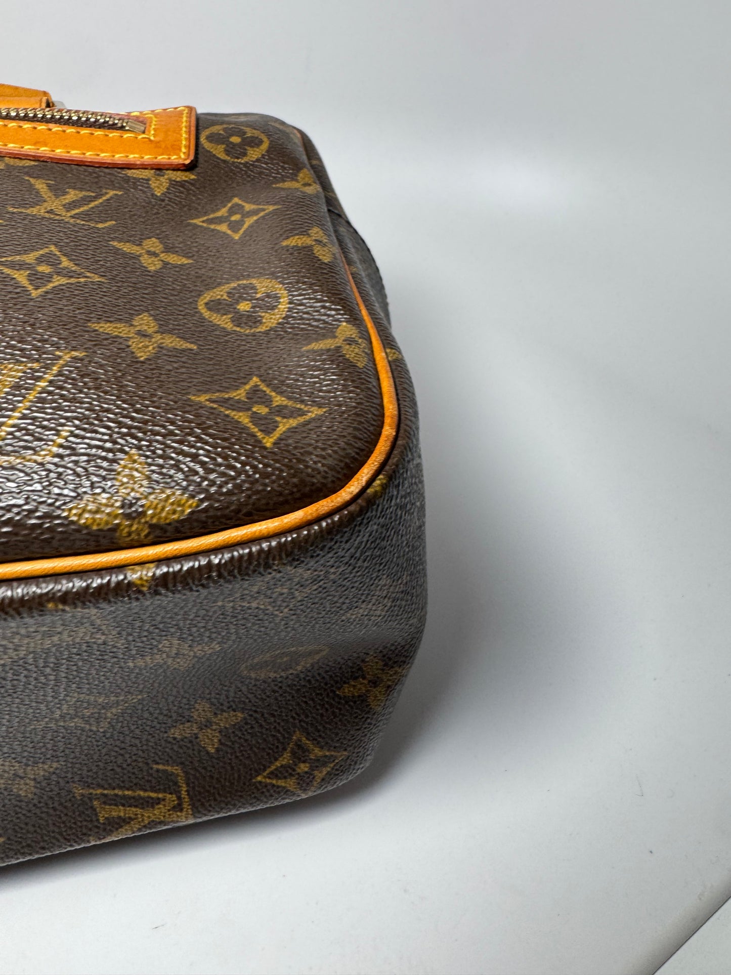 Louis Vuitton Cite GM Monogram Shoudler Bag