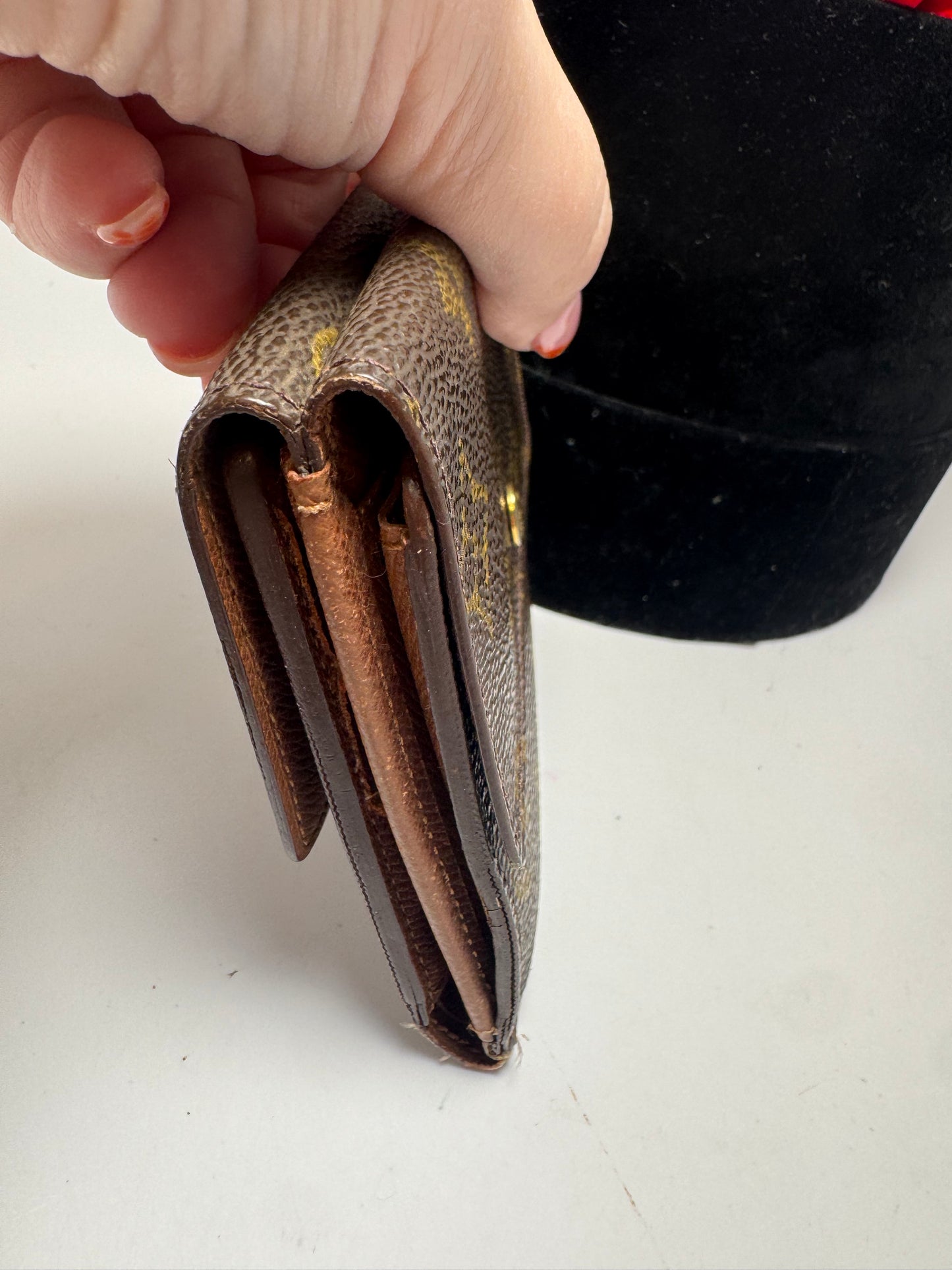 Louis Vuitton Elise Monogram Wallet - Fair Condition