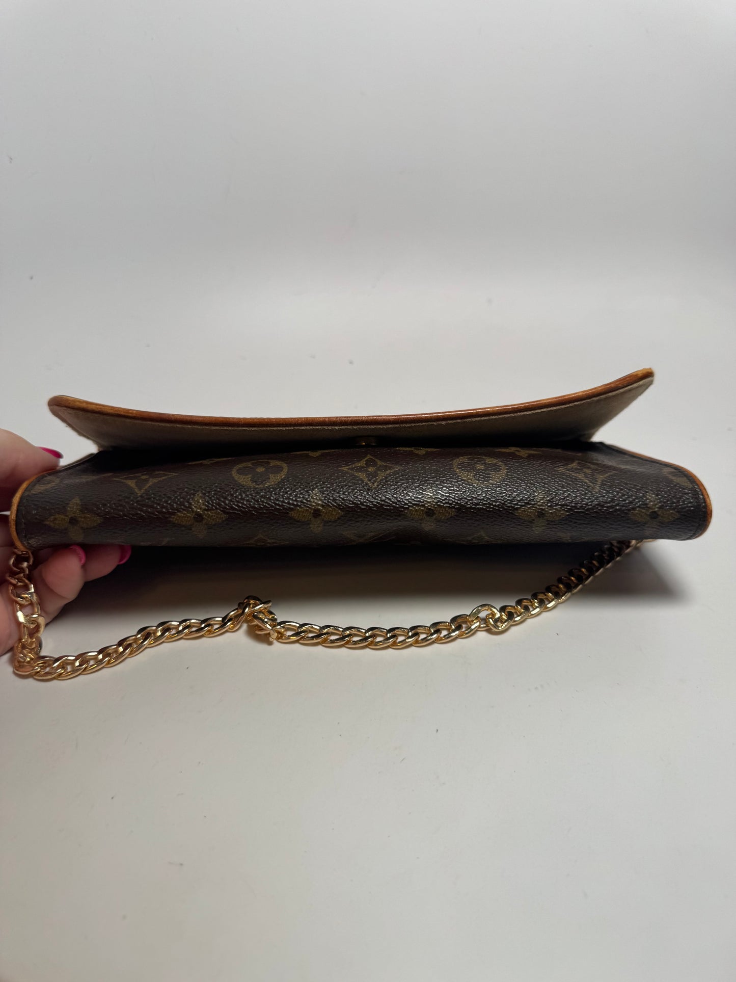 Louis Vuitton Monogram Twin GM Pochette Clutch on Chain (FAIR)