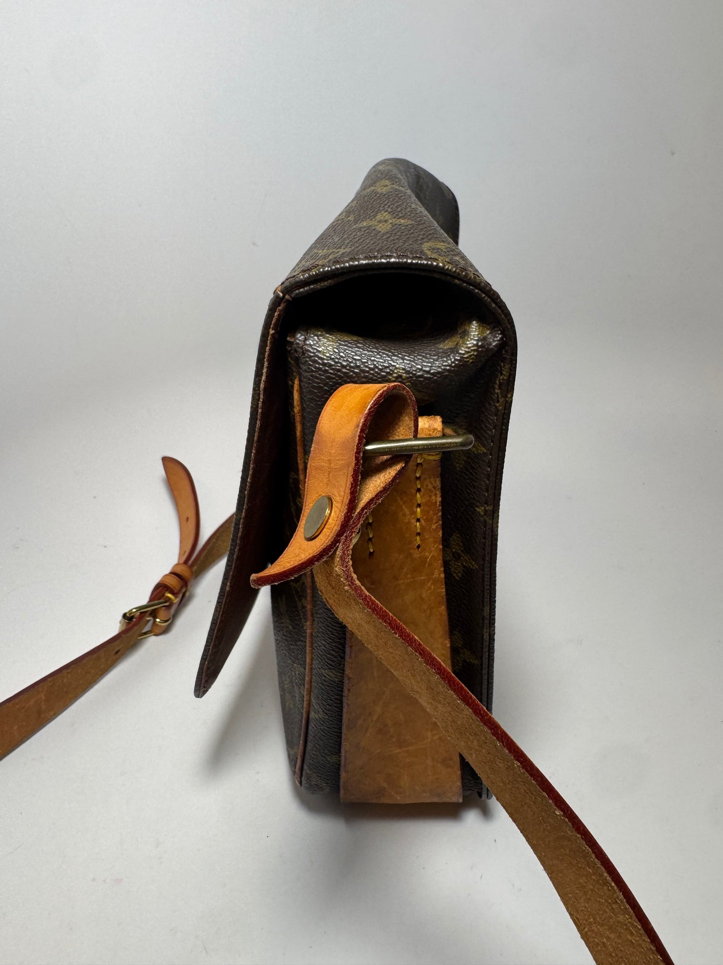 Louis Vuitton Cartouchière GM Monogram Crossbody (Vintage) Fair Condition