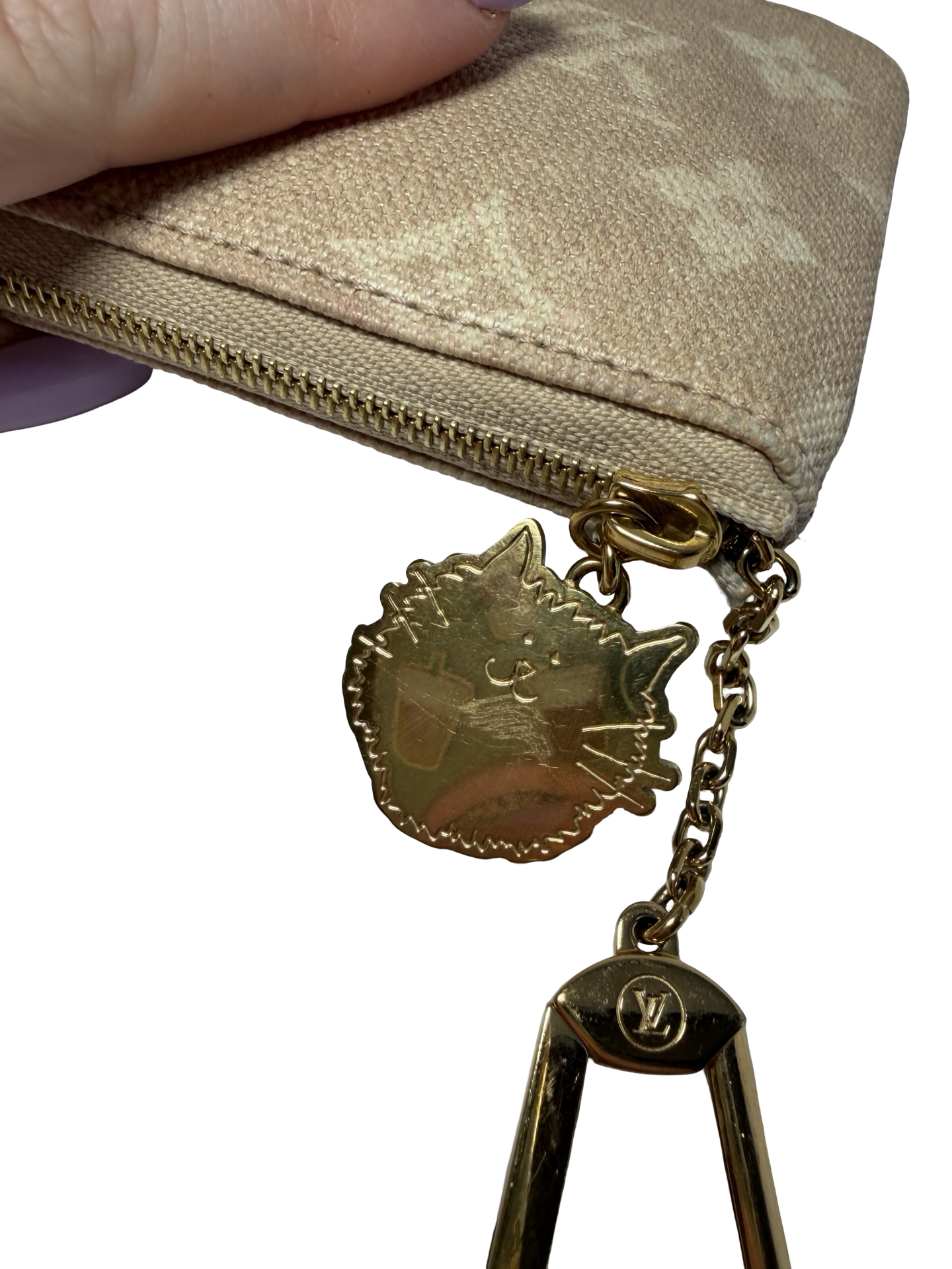 Louis Vuitton x Grace Coddington Meowgram Cat Key Pouch Small Size w/Cat motif zipper & design interior