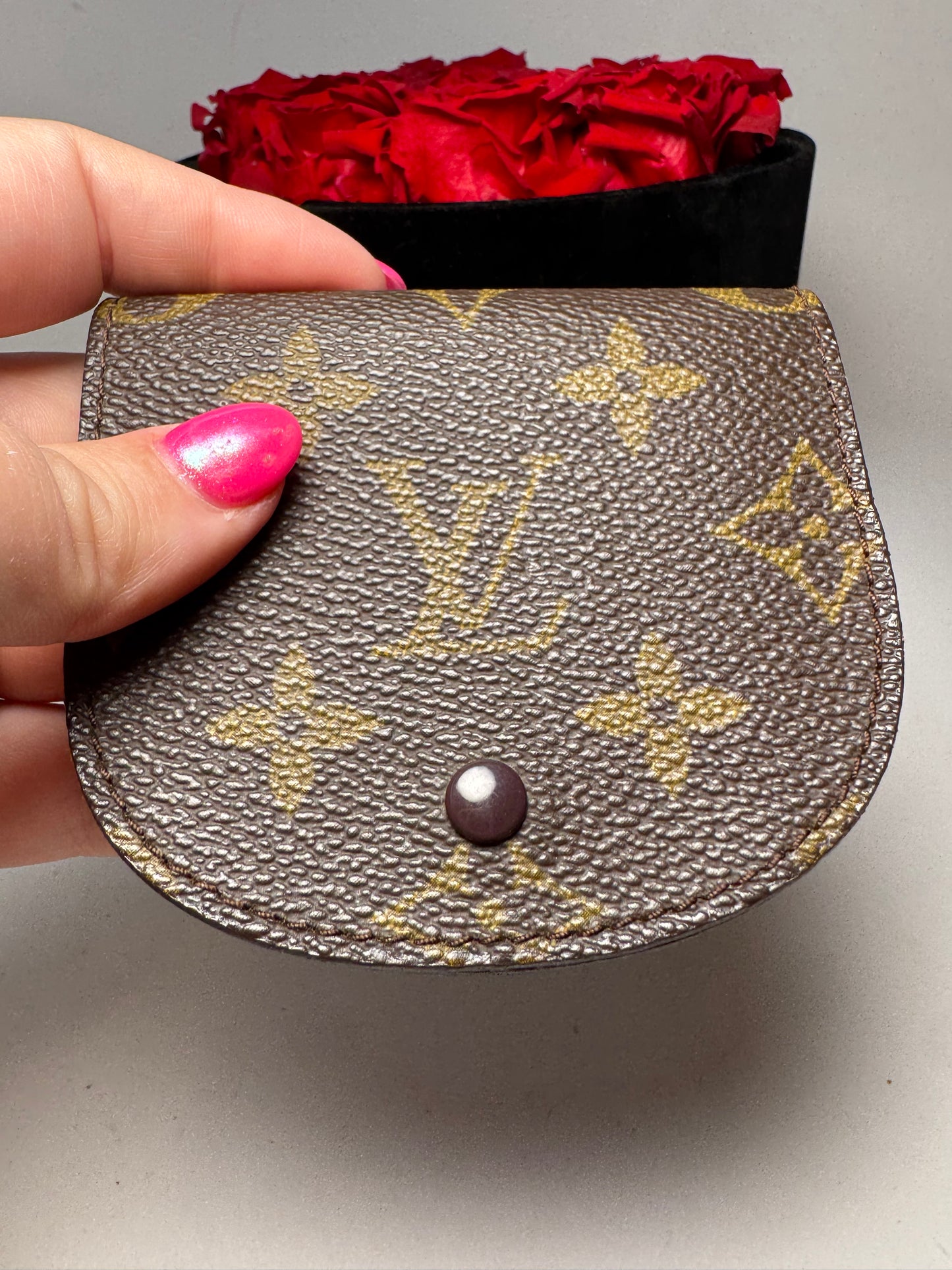 Louis Vuitton Monogram Porte Monnaie Gousset Coin Purse/Pouch
