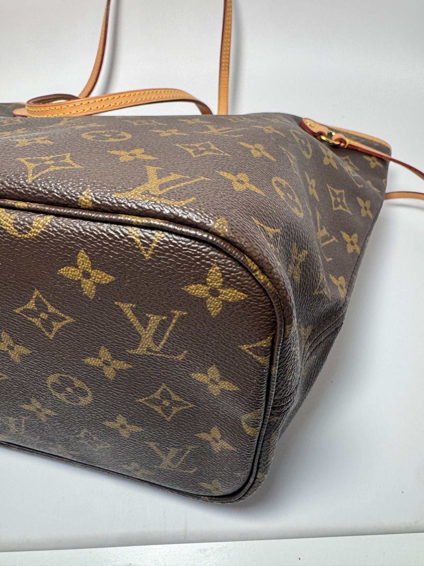 Louis Vuitton Neverfull MM Monogram Pivoine Interior – 2020 France
