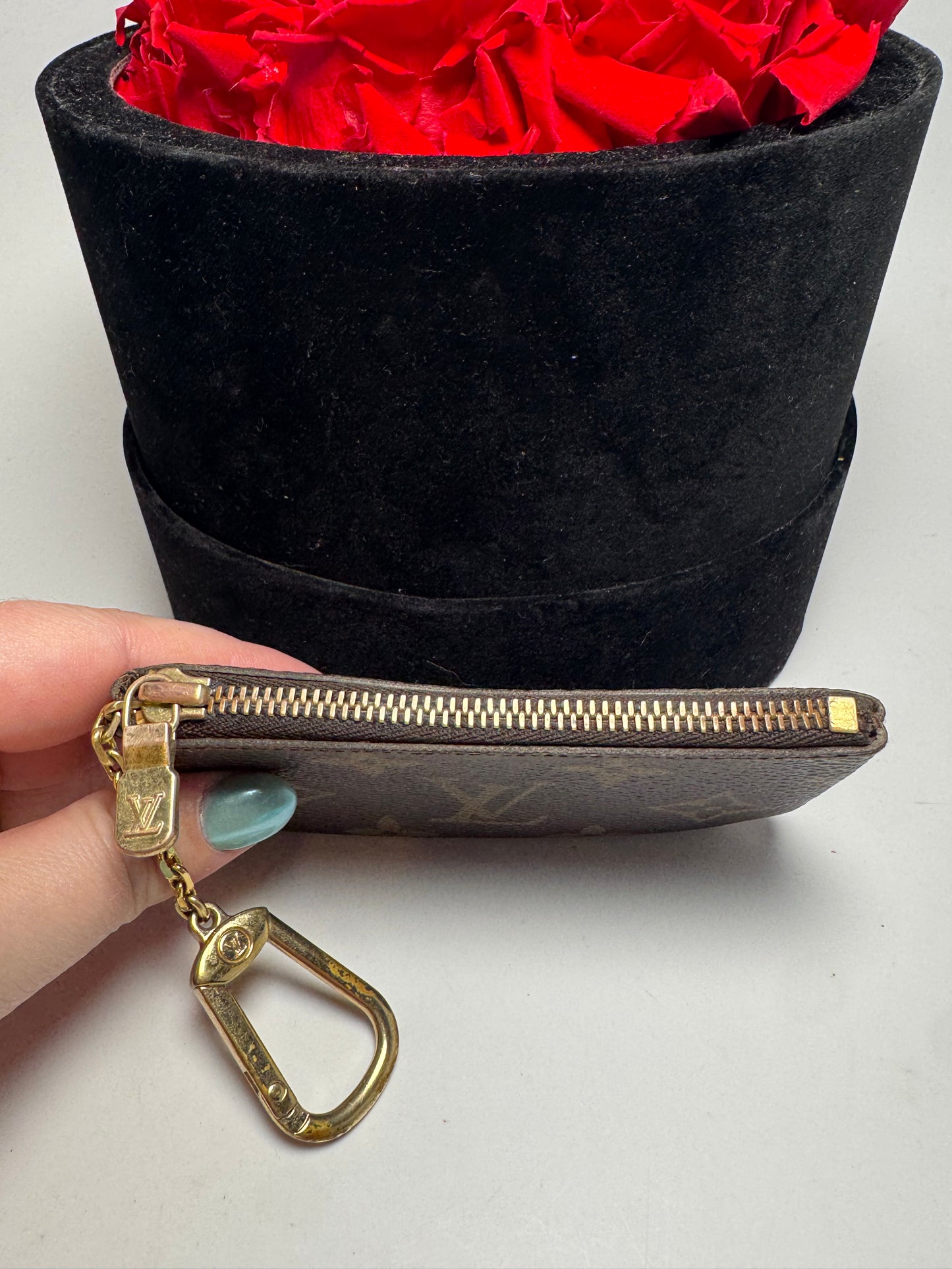Louis Vuitton Key Cles/Key Pouch in Monogram