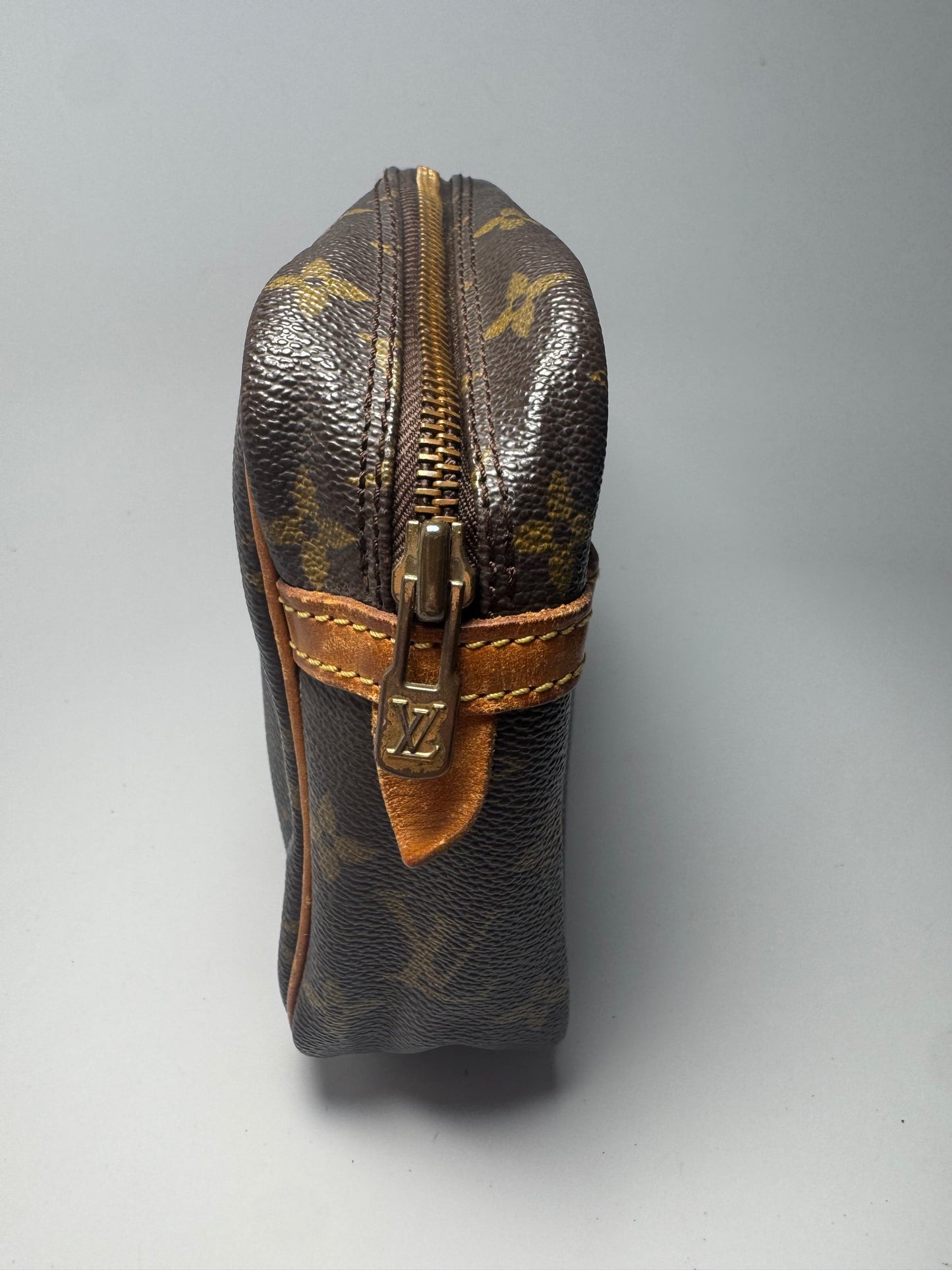 Louis Vuitton Compeigne 23 Monogram Clutch/Toiletry/Travel Pouch- France February 1988