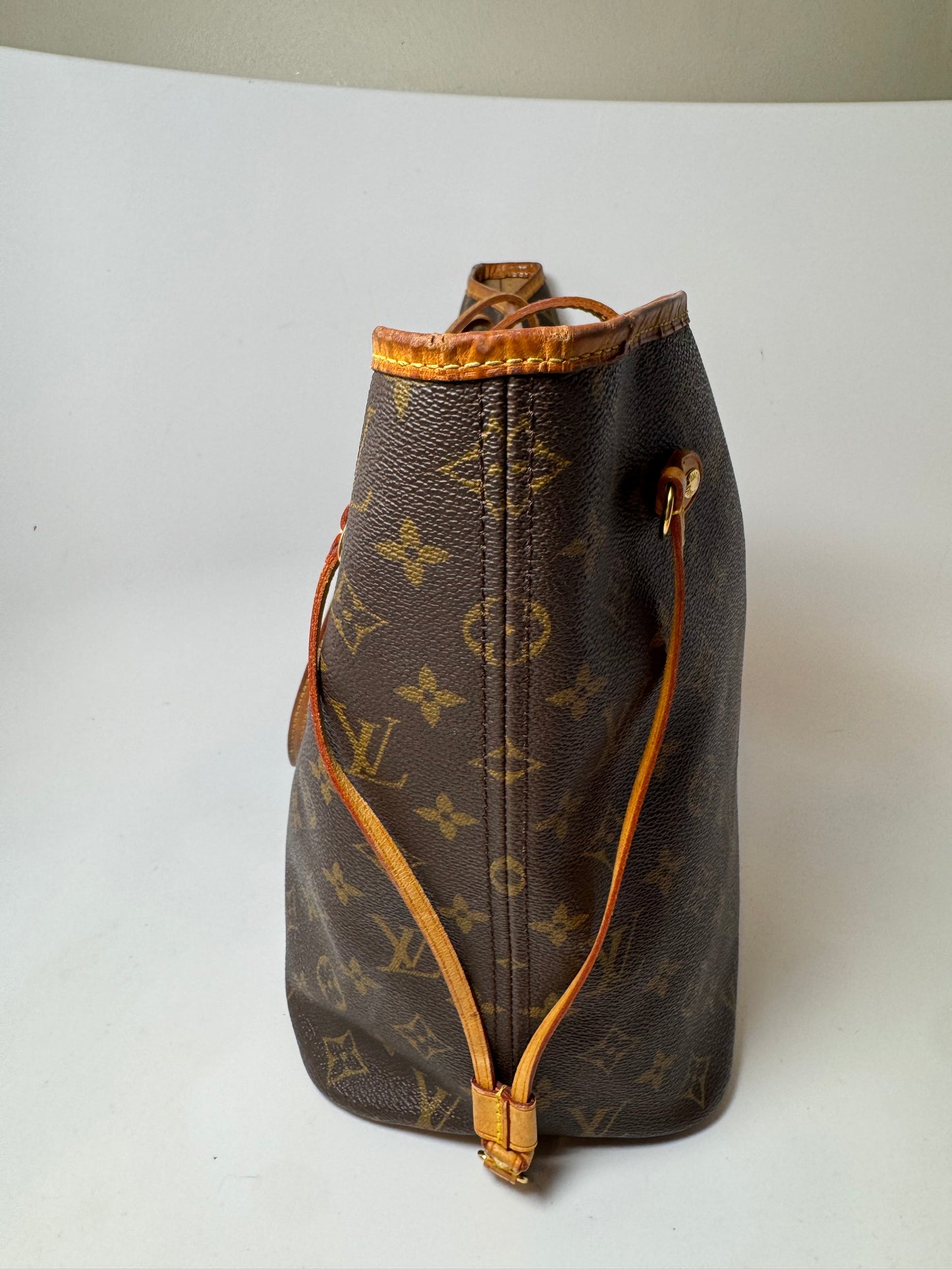 Louis Vuitton Neverfull MM Monogram Tote