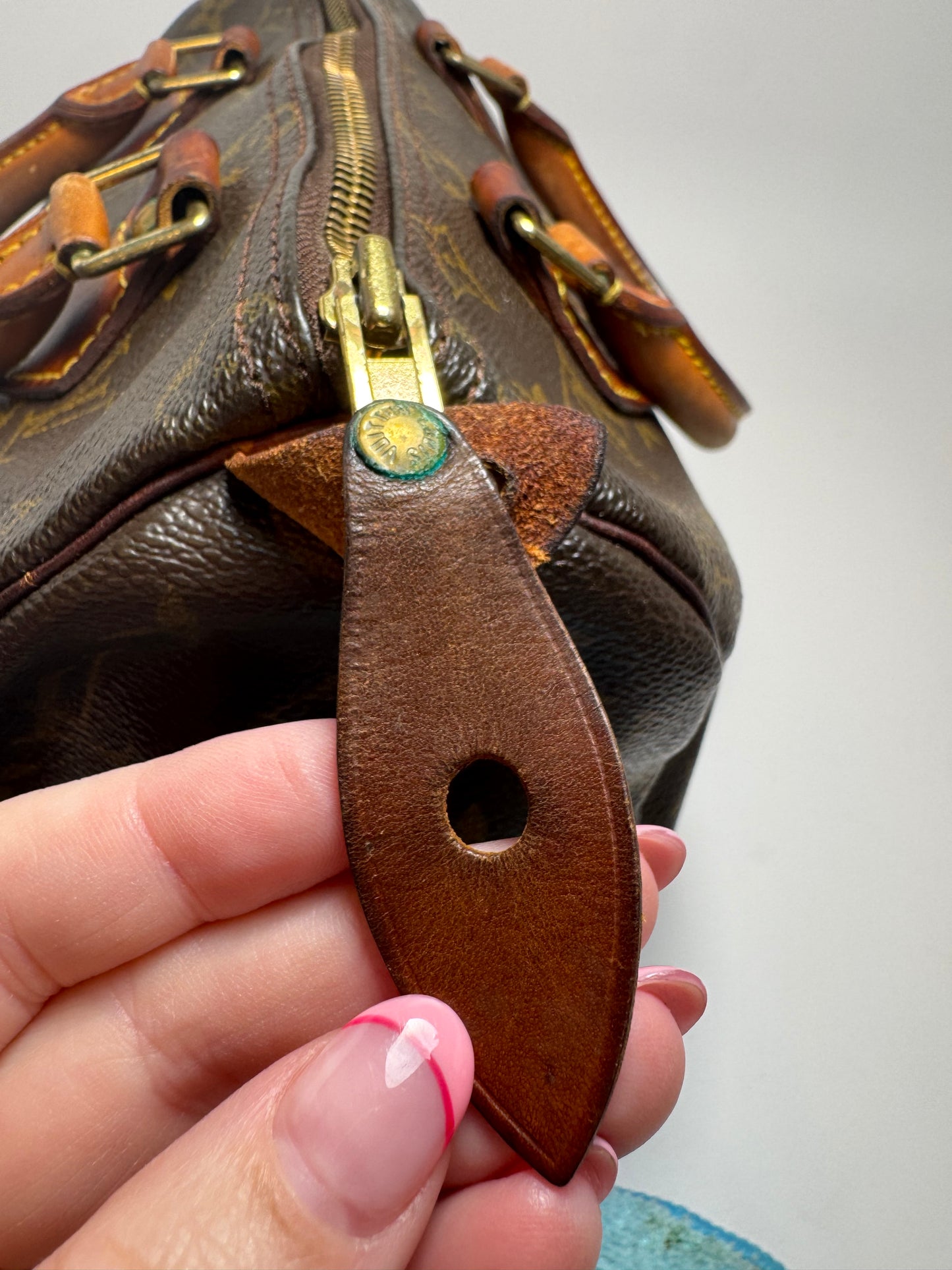 Louis Vuitton Vintage Speedy 25 Monogram Canvas Bag - Made in France (1999)