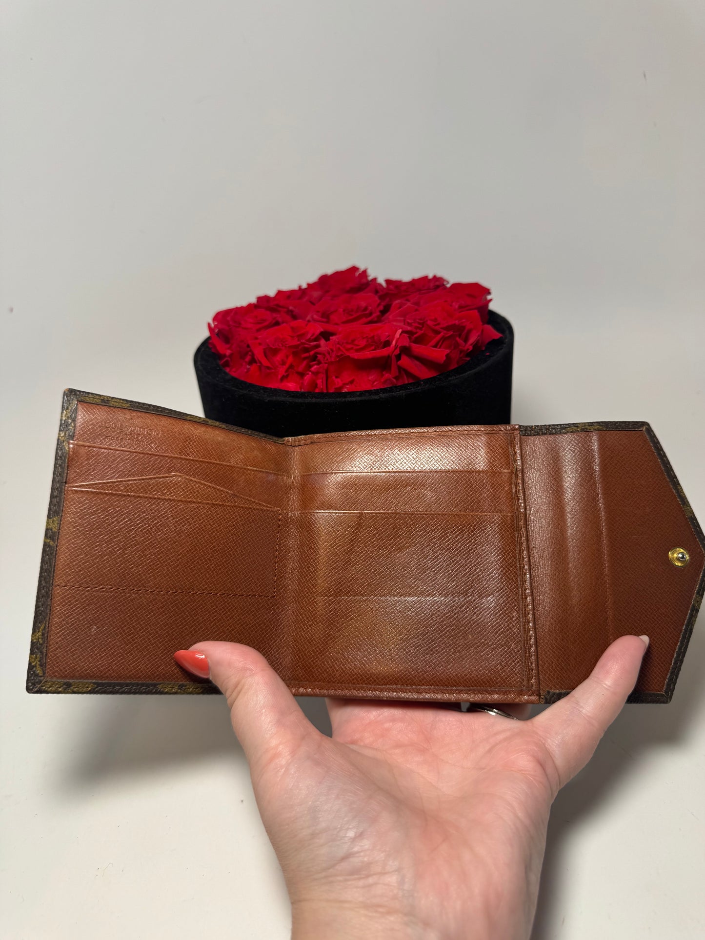 Louis Vuitton Monogram Elise Compact Wallet- Pre Date Code