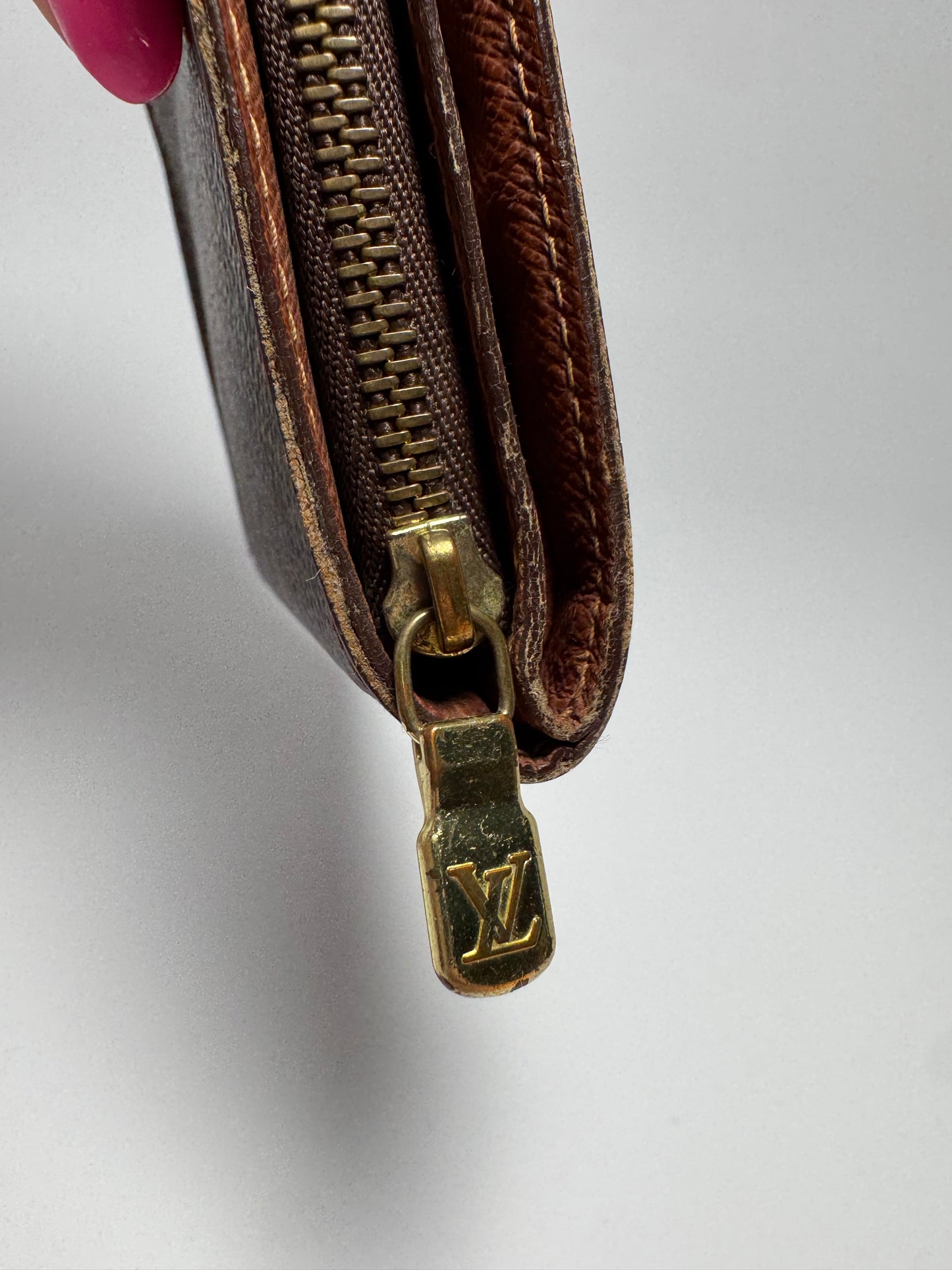 Louis Vuitton Monogram French Compact Zippy Wallet- Vintage November 1999 in Spain
