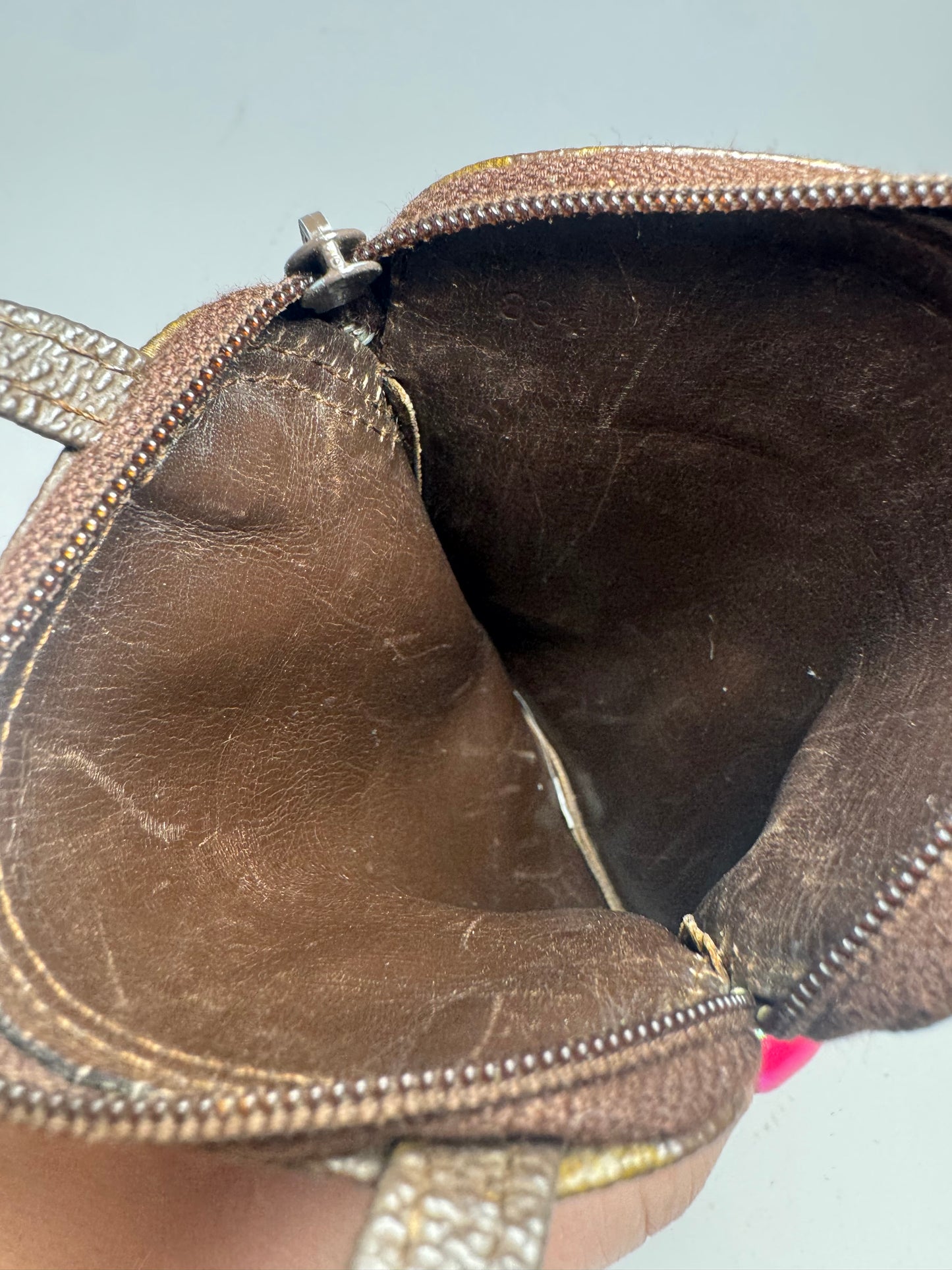 Louis Vuitton Monogram Pochette Secret Crossbody/Passport Holder Travel Bag