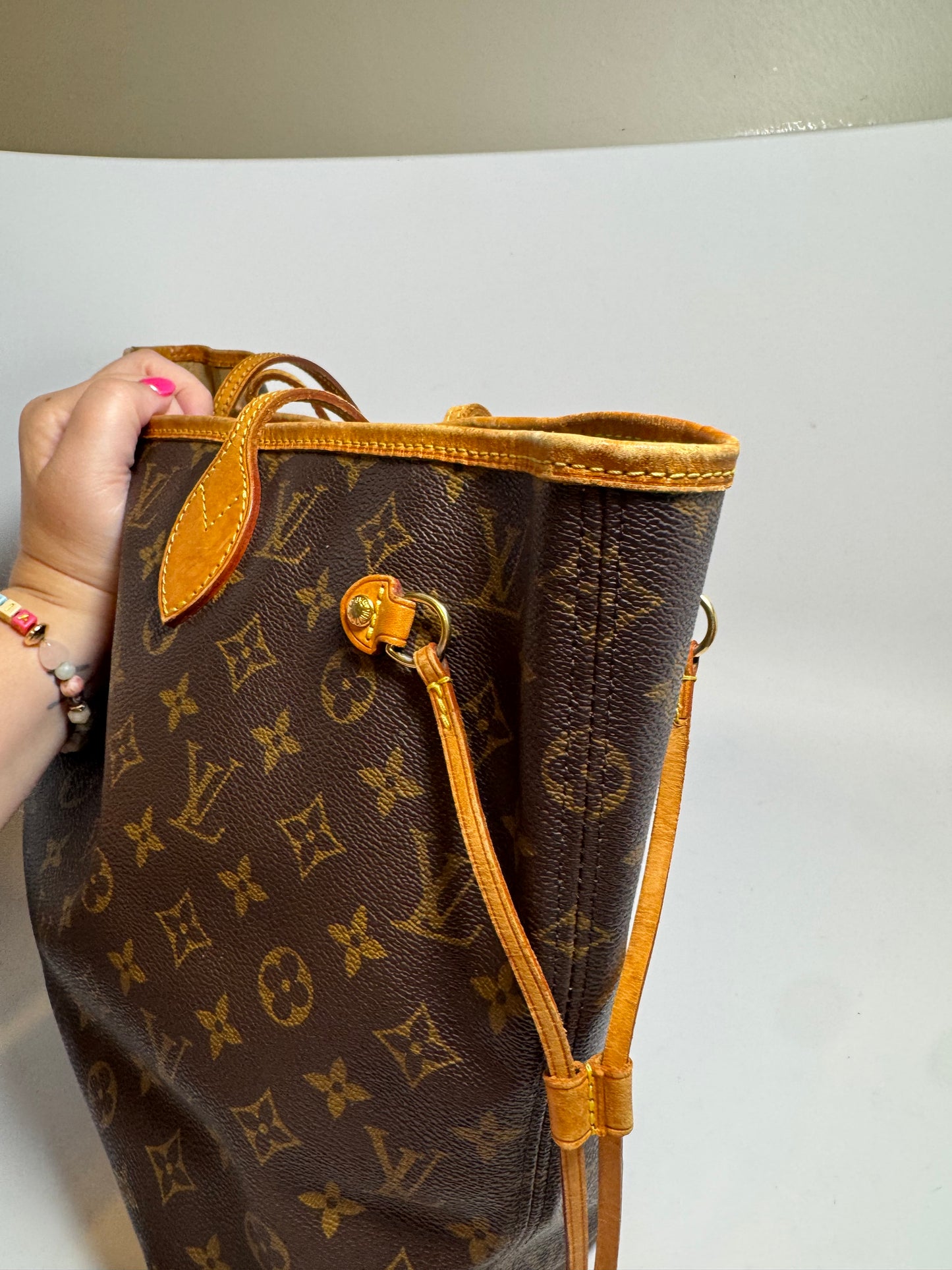 Louis Vuitton Neverfull MM Monogram Tote Bag