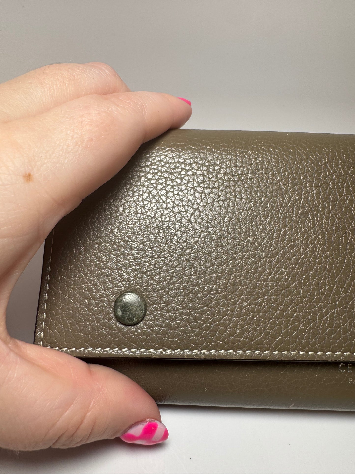 Celine Large Flap Multifunction Wallet Grey Grained Leather Luxury Made In Italy