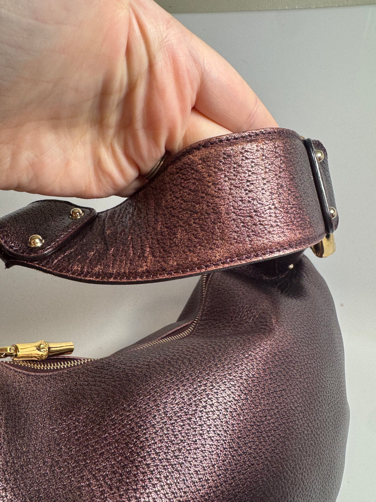 Gucci Bamboo Ring Metallic Purple Leather Shoulder Bag Crescent Hobo Bag
