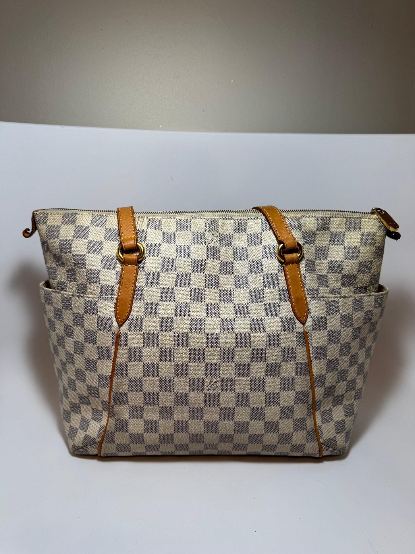 Louis Vuitton Totally MM in Damier Azur Tote Shoulder Bag
