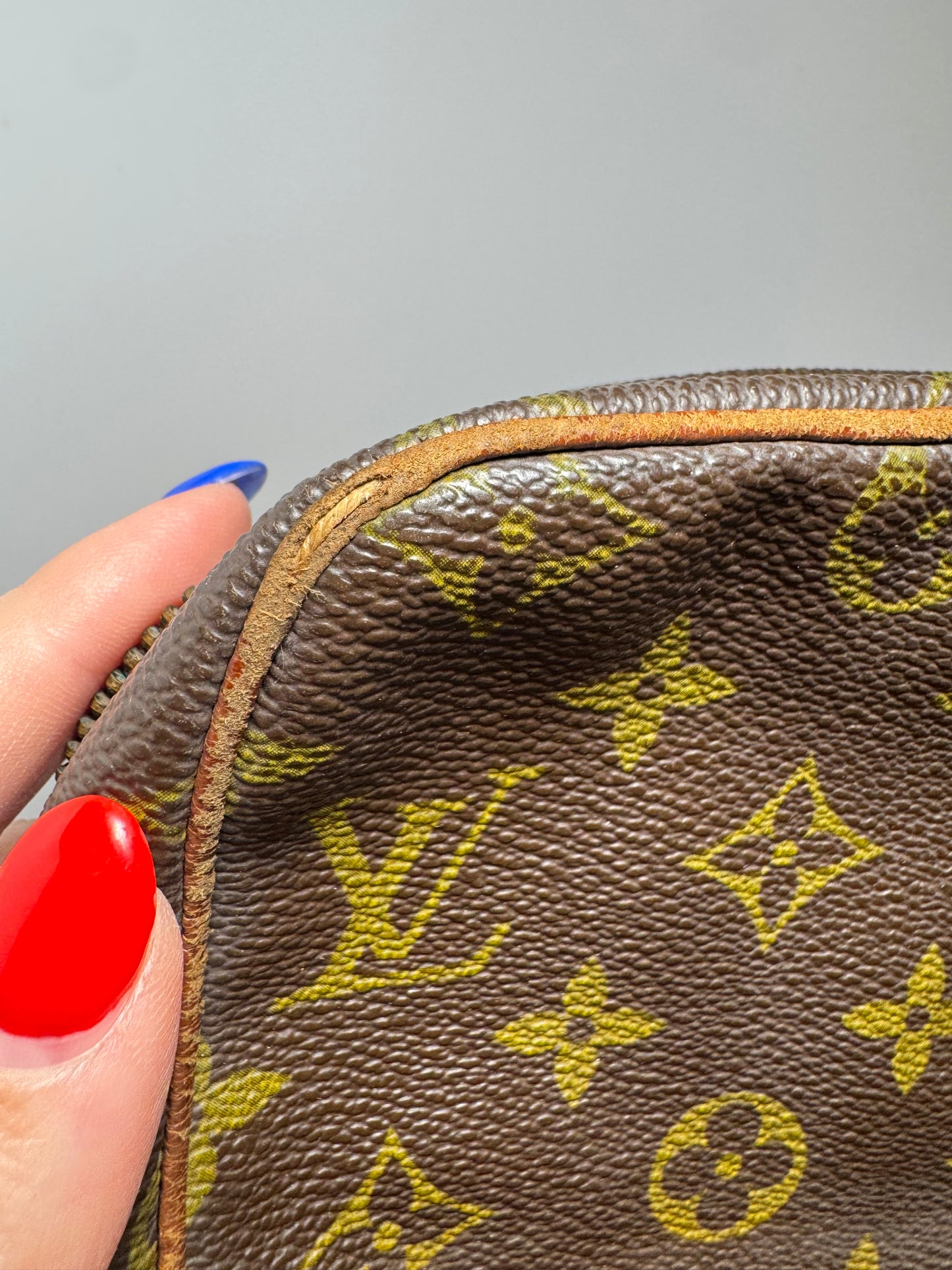 Louis Vuitton Marceau PM (Fair condition) Shoulder Bag