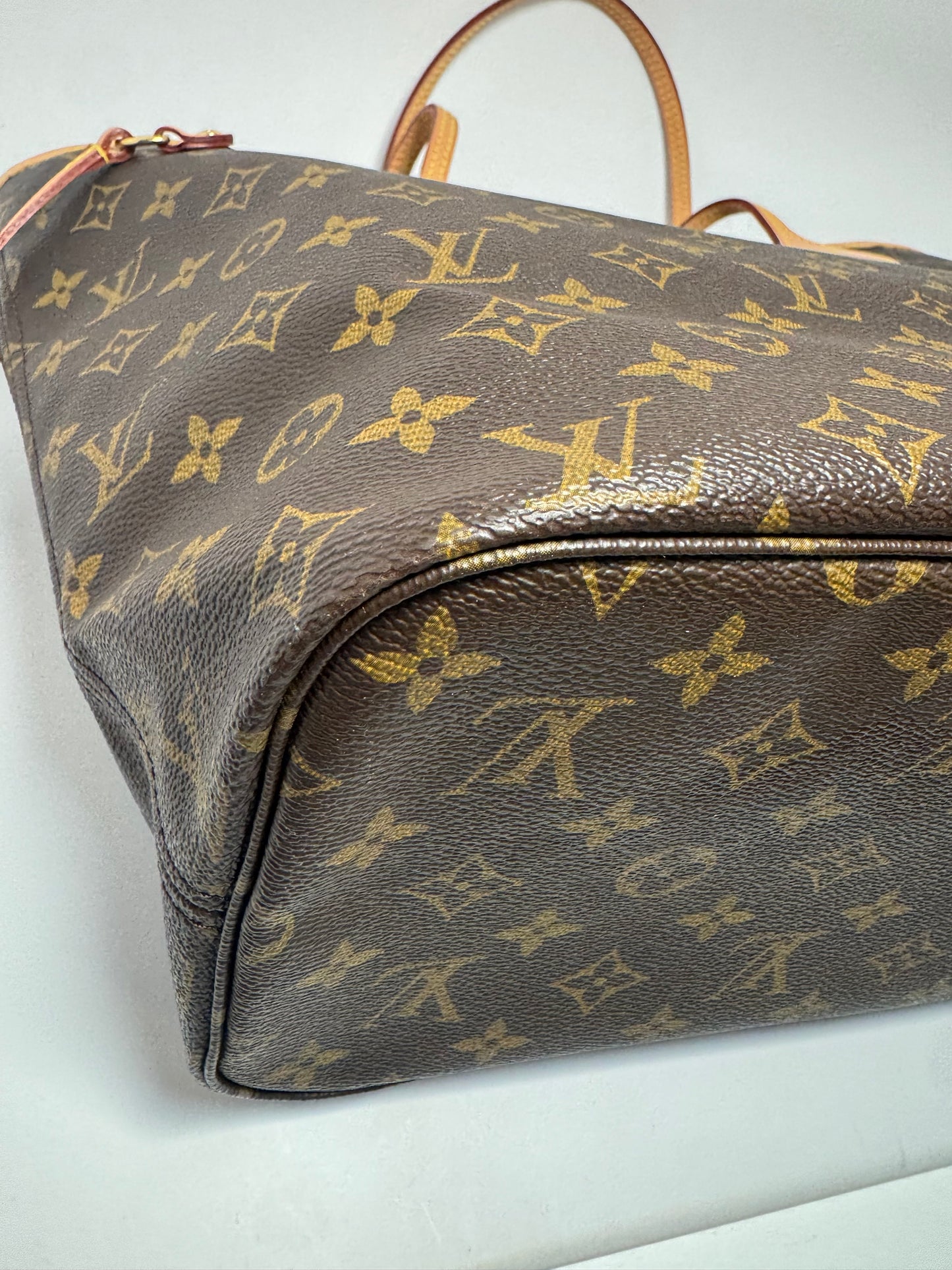 Louis Vuitton Neverfull MM Monogram Pivoine Interior – 2020 France