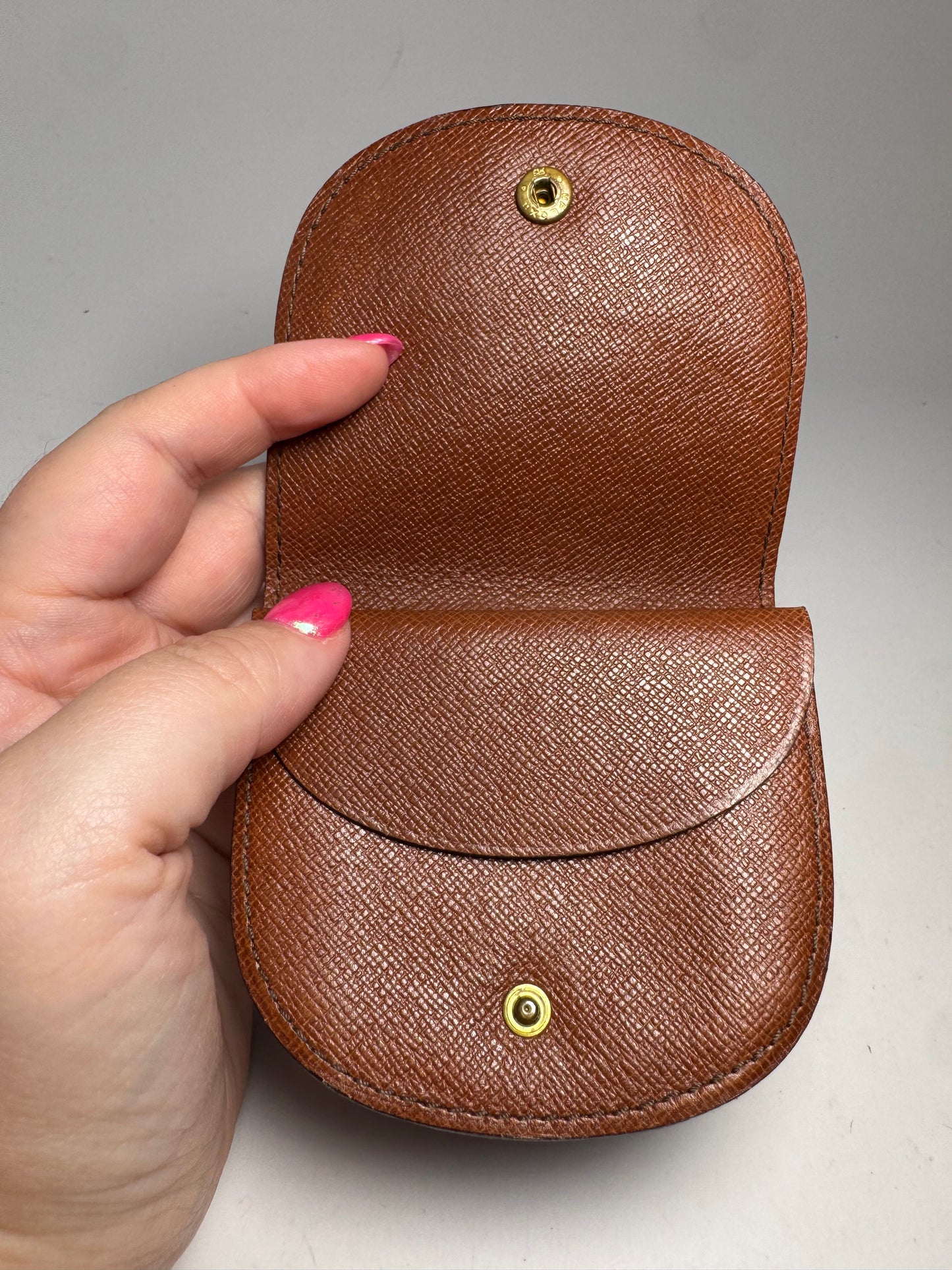Louis Vuitton Monogram Porte Monnaie Gousset Coin Purse/Pouch