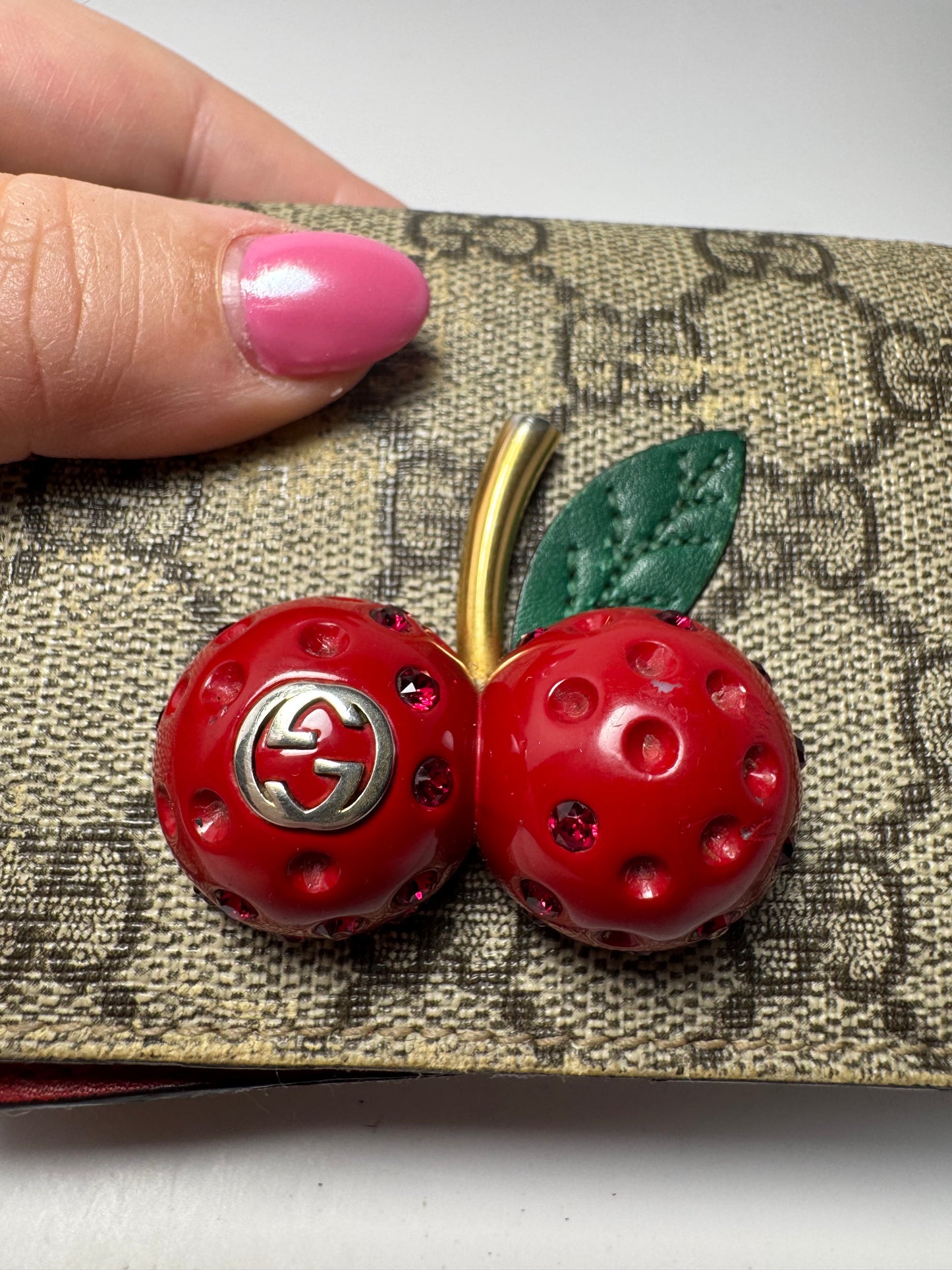 Gucci Cherry Web Card Case w/Enamel Gucci Wallet Made in Italy